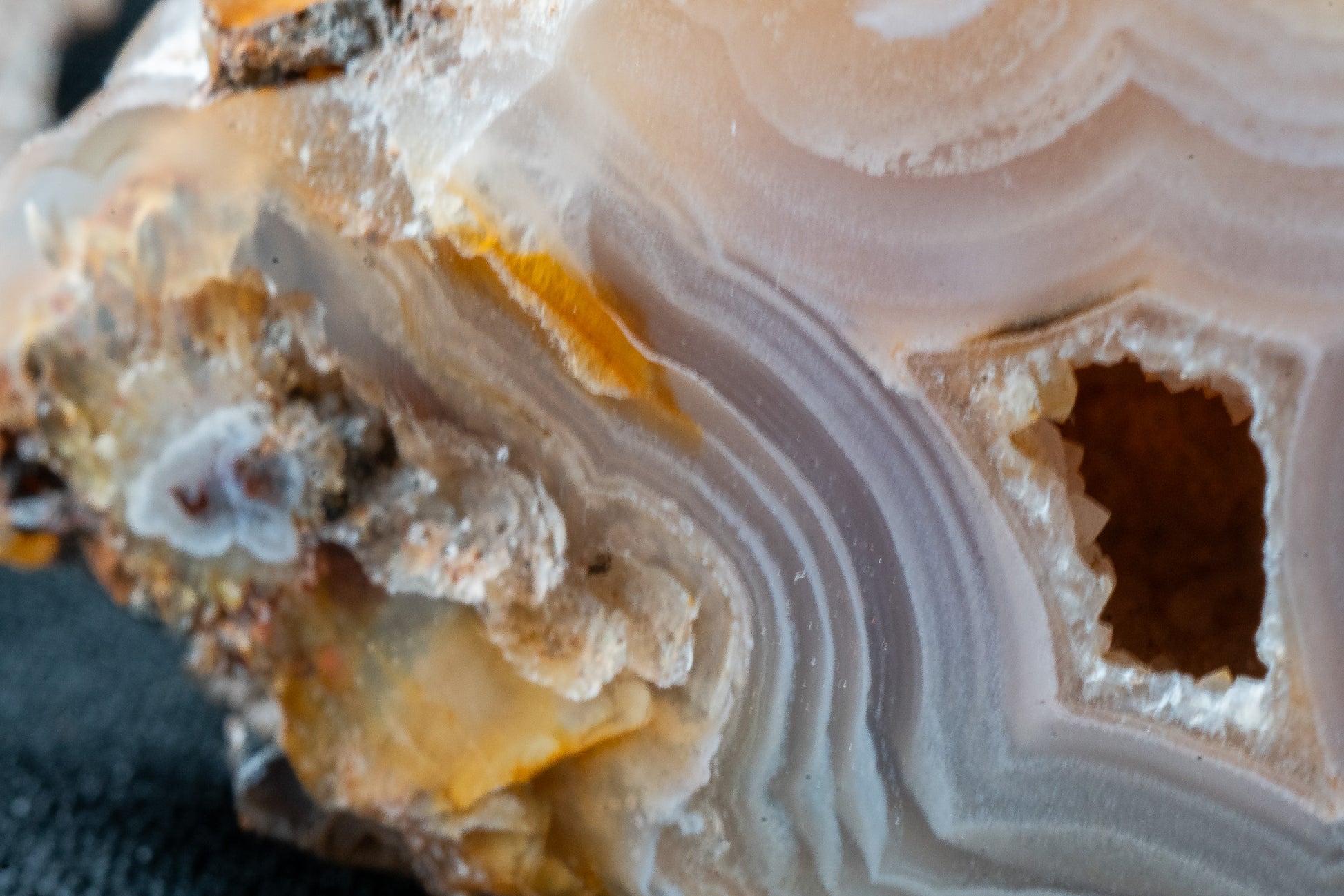 Picacho Agate Pair - Coyame del Sotol, Chihuahua, Mexico