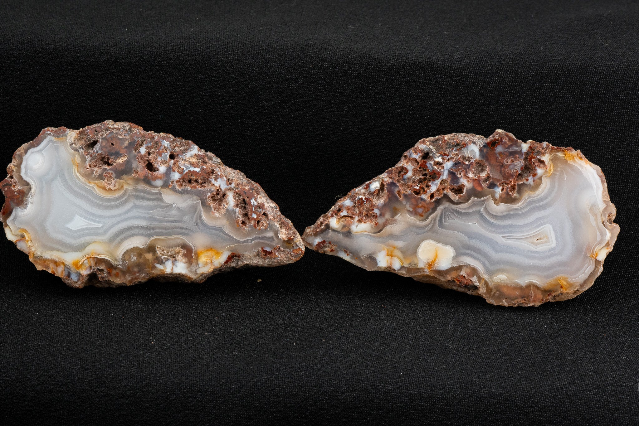 Picacho Agate Pair - Coyame del Sotol, Chihuahua, Mexico