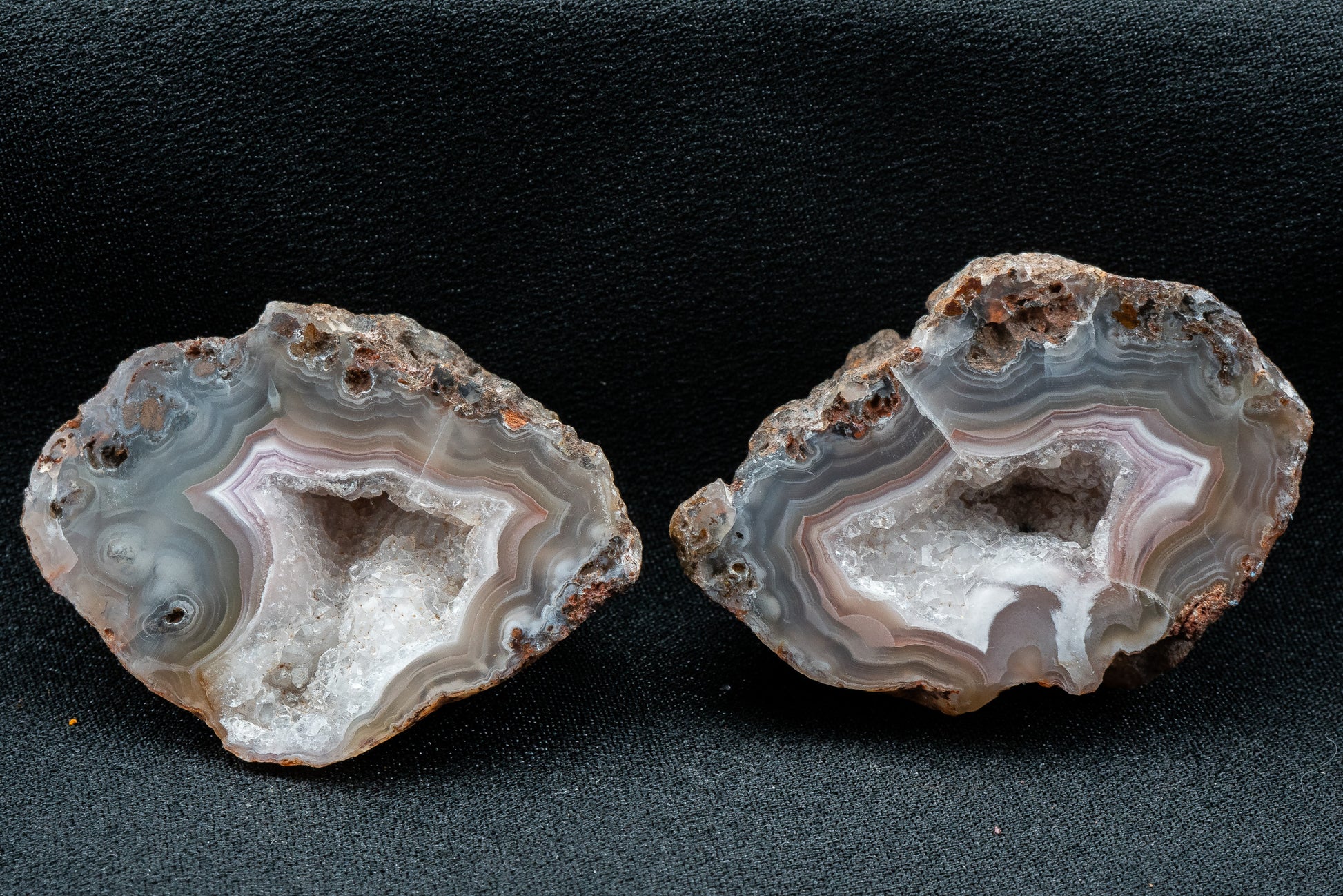 Picacho Agate Pair - Coyame del Sotol, Chihuahua, Mexico