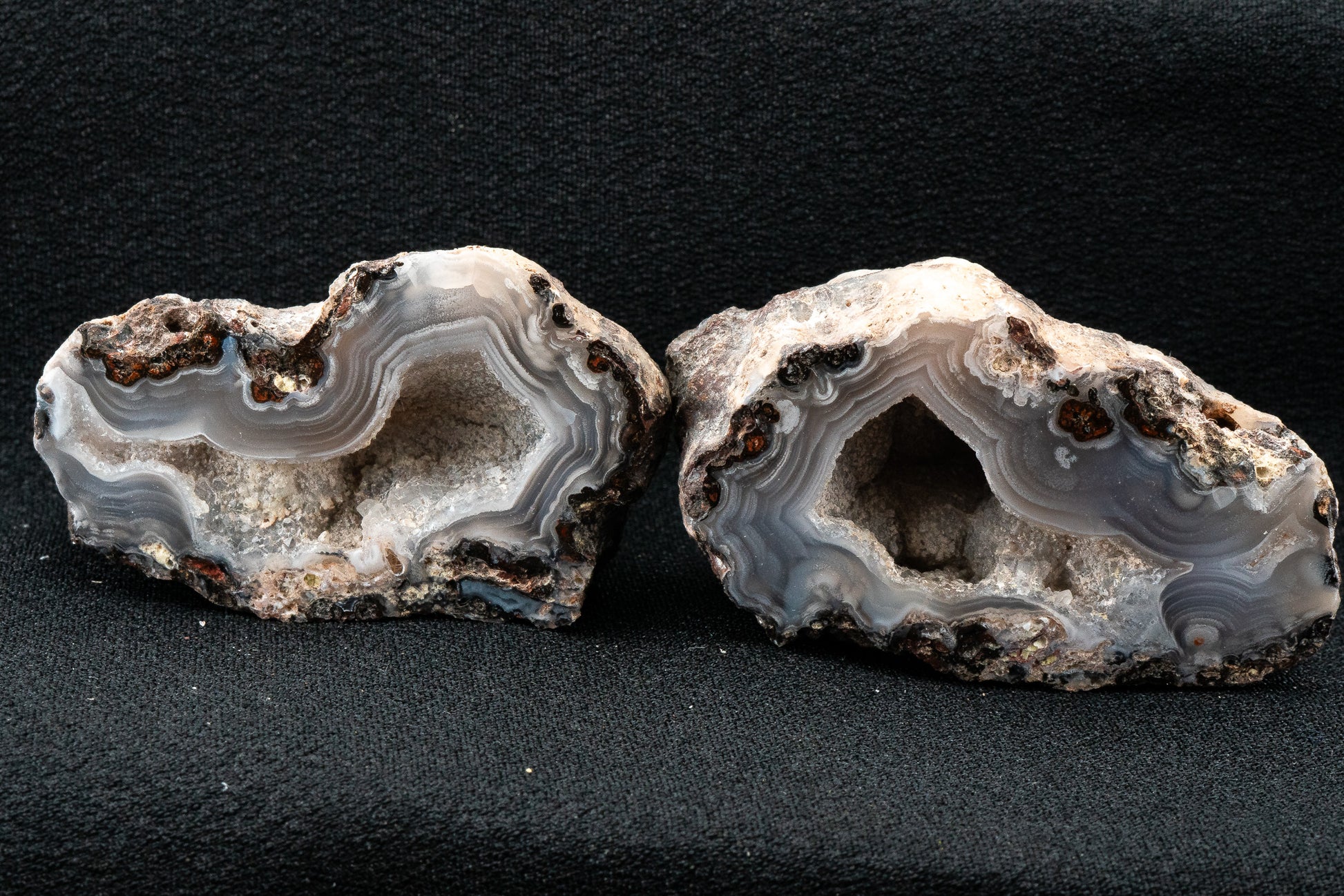 Picacho Agate Pair - Coyame del Sotol, Chihuahua, Mexico