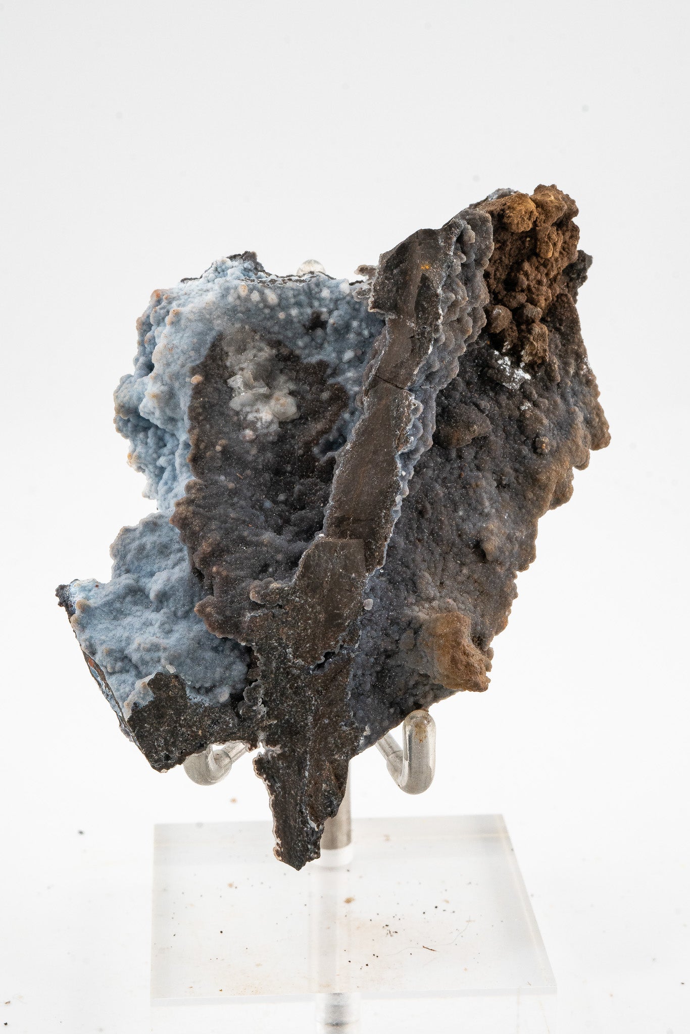 Quartz var. Chalcedony over Goethite - Zimapan, Hidalgo, Mexico