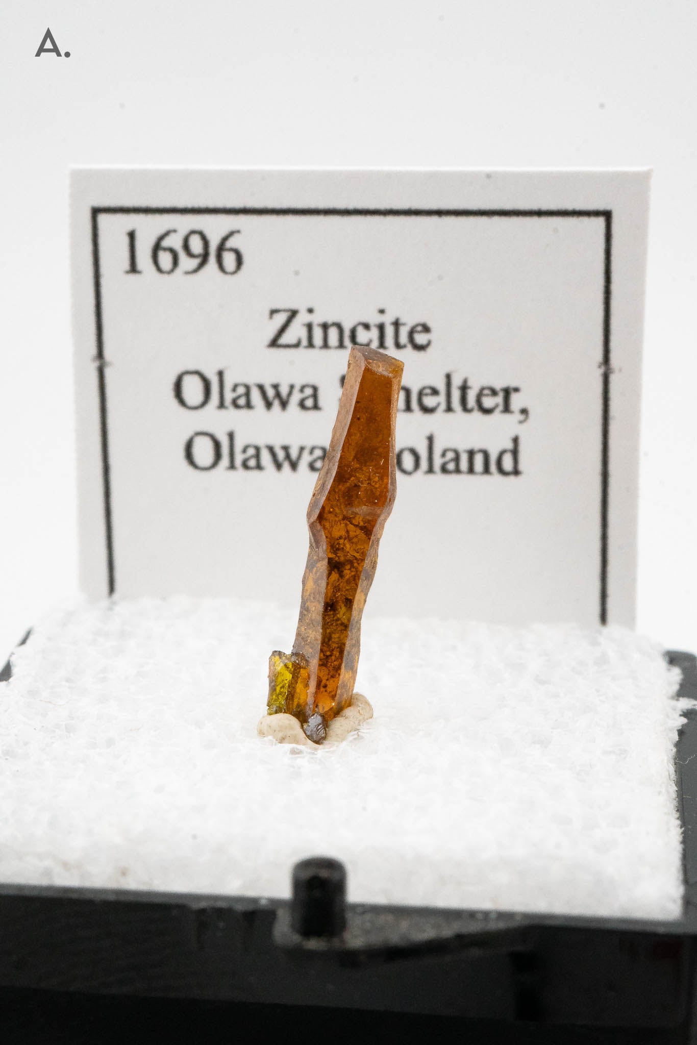 Zincite - Oława Smelter, Oława, Poland - UV Reactive