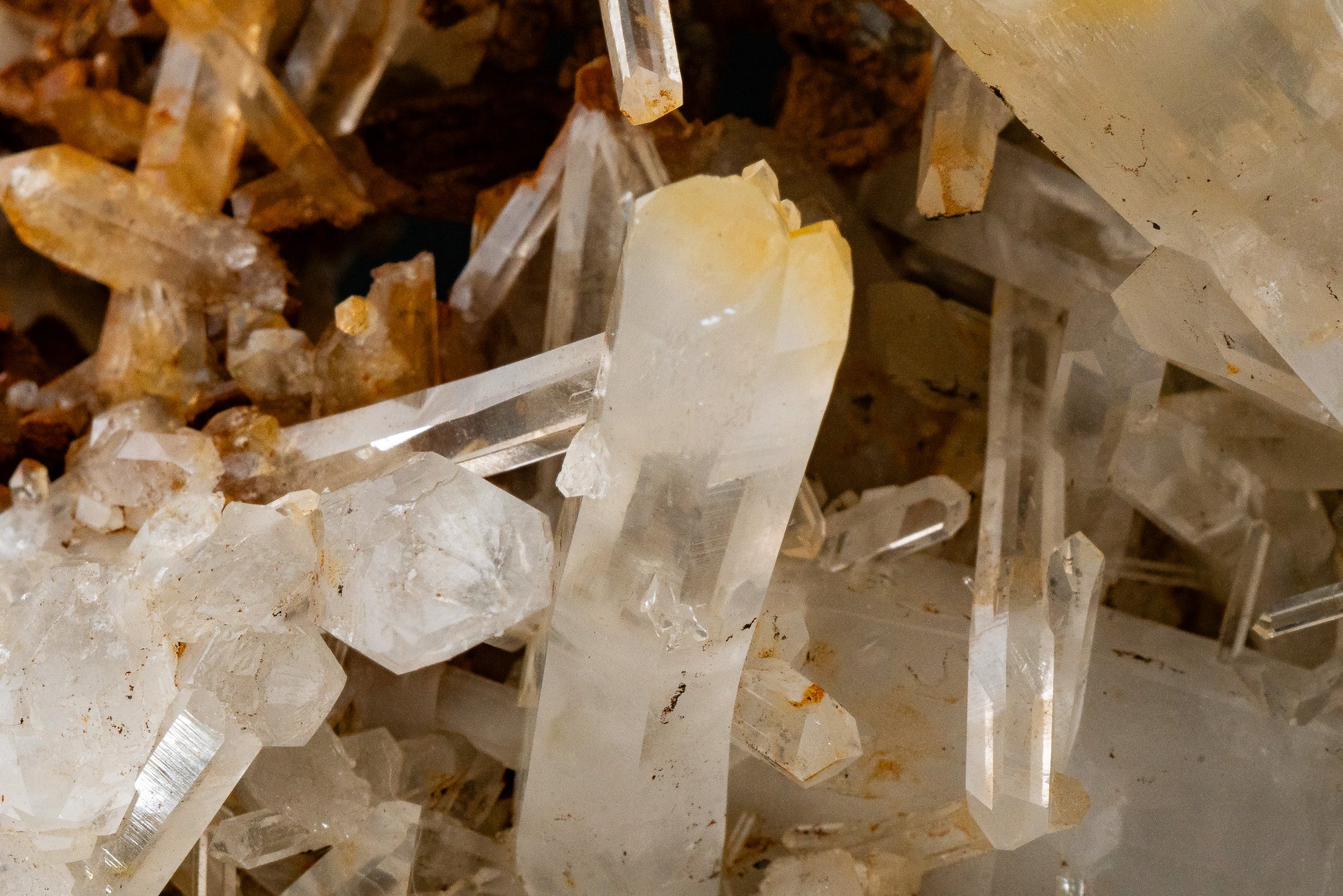 Mango Quartz - Halloysite Inclusions - Cabiche, Colombia