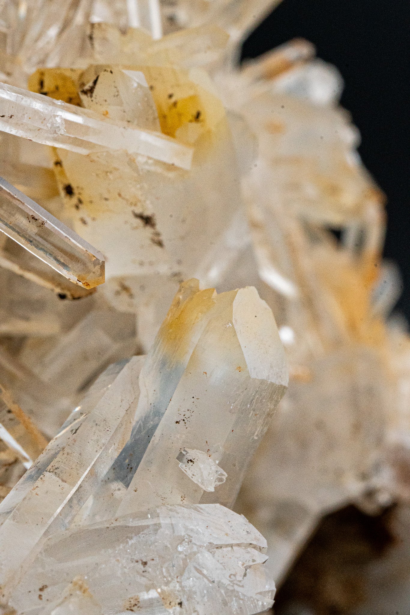 Mango Quartz - Halloysite Inclusions - Cabiche, Colombia