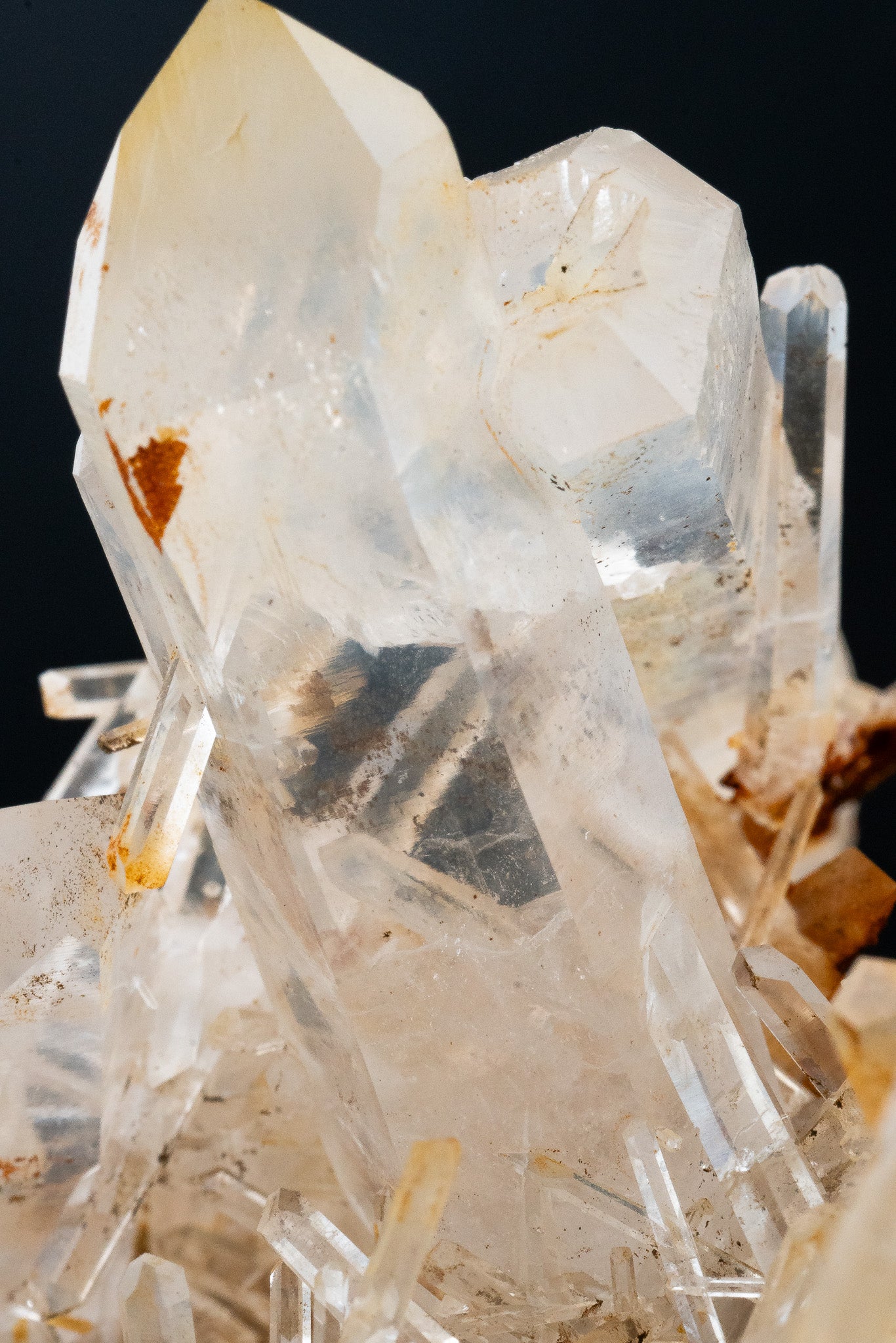 Mango Quartz - Halloysite Inclusions - Cabiche, Colombia