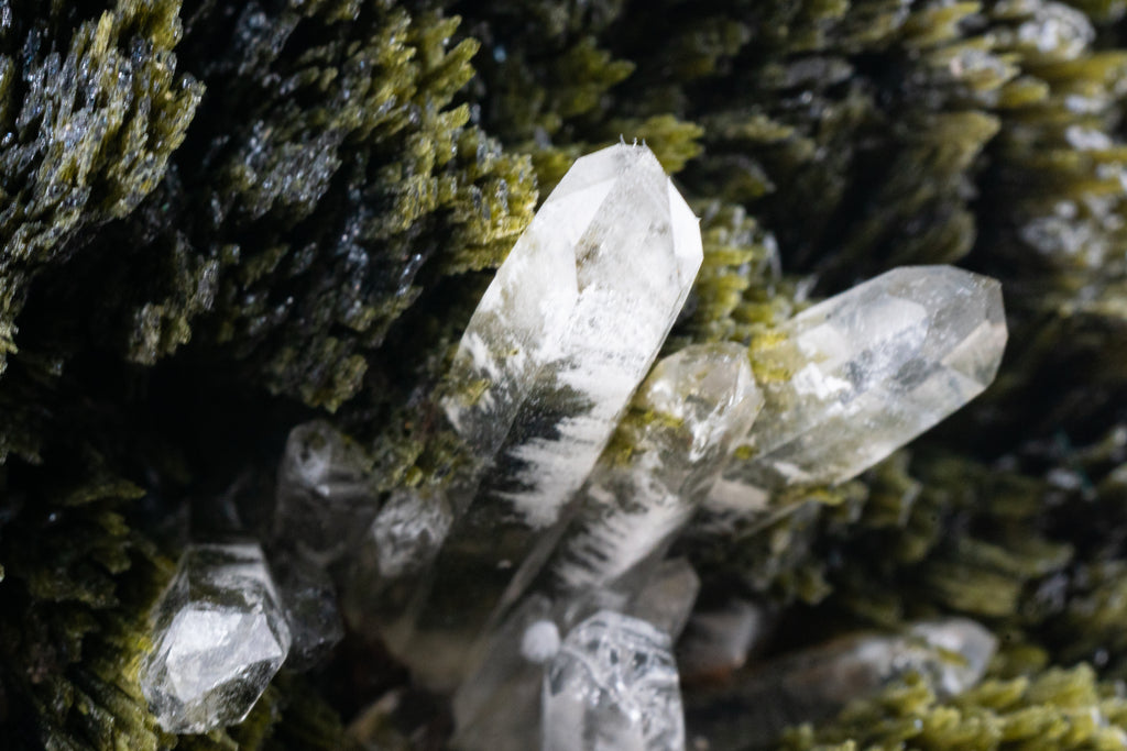 Epidote, Quartz, Axinte