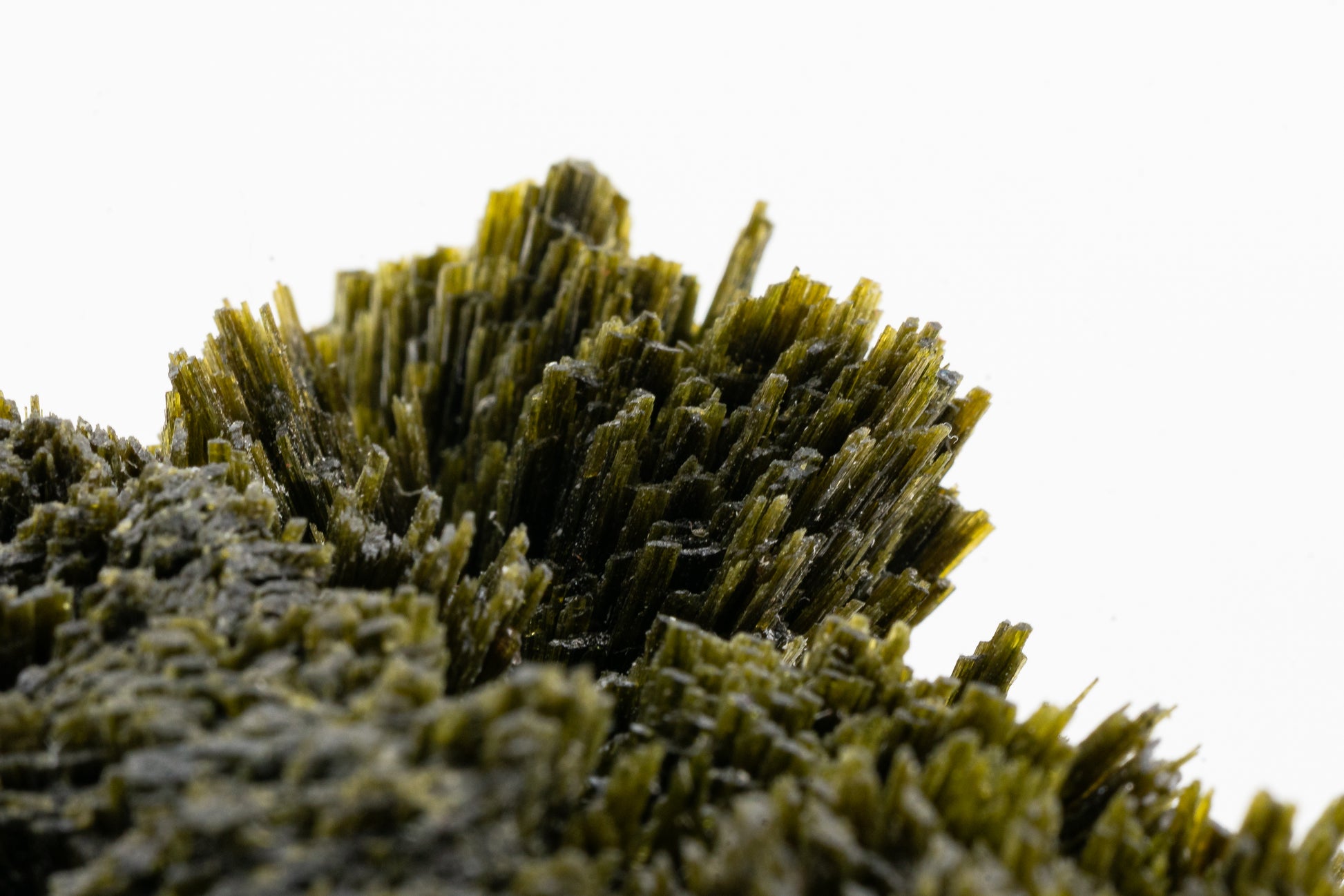 Epidote, Quartz, Axinte