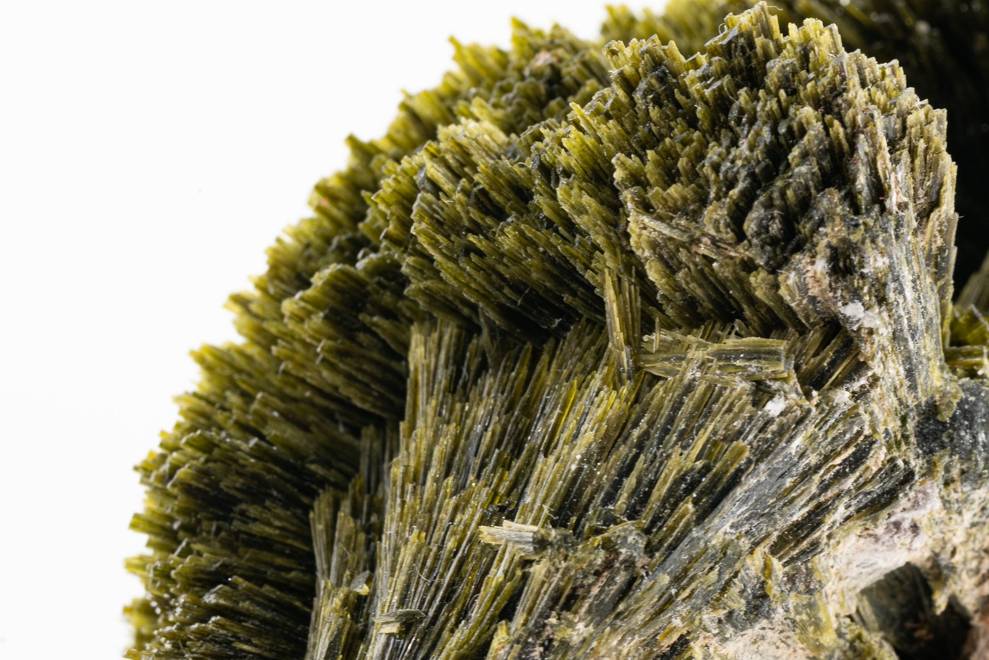 Epidote, Quartz, Axinte