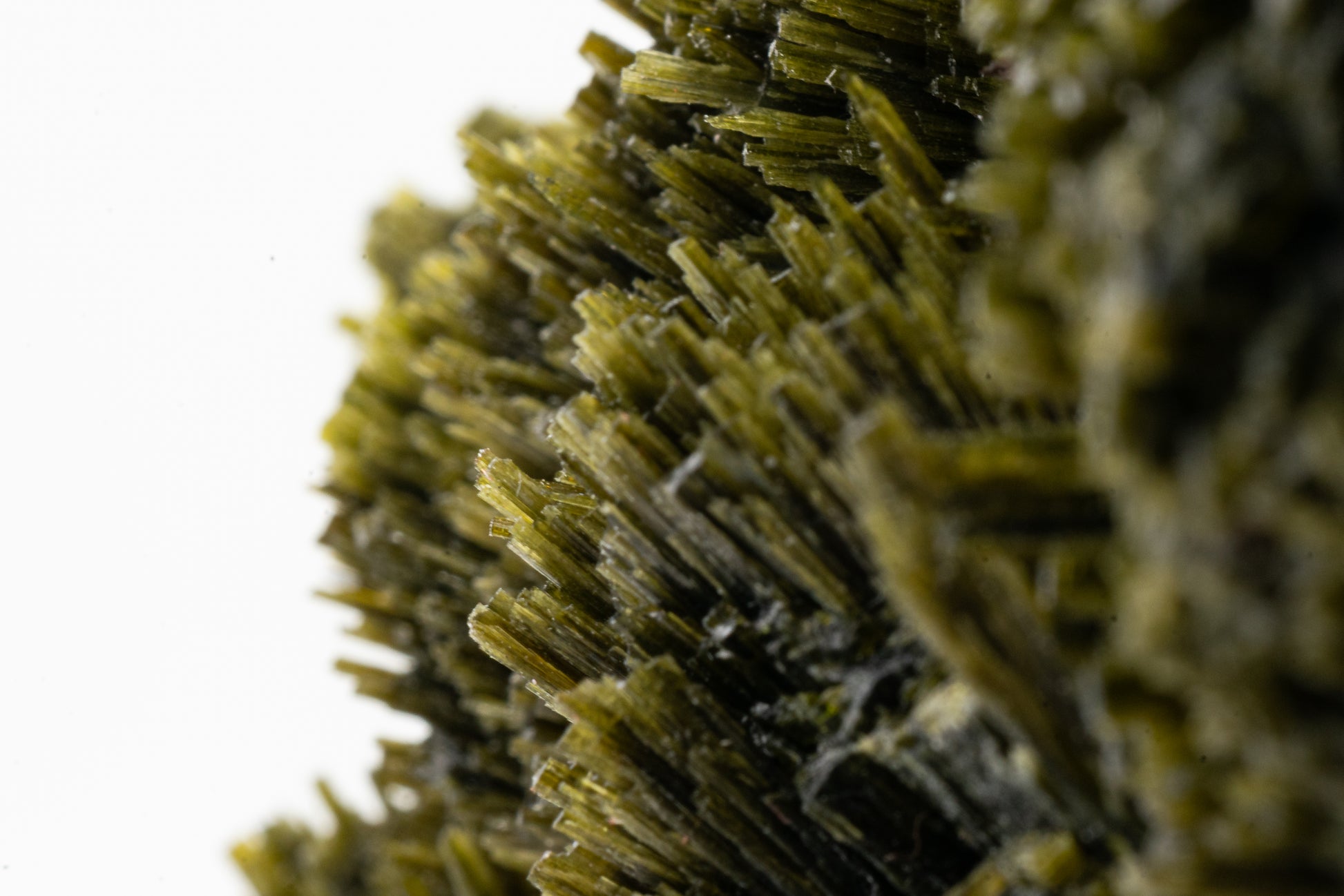 Epidote, Quartz, Axinte