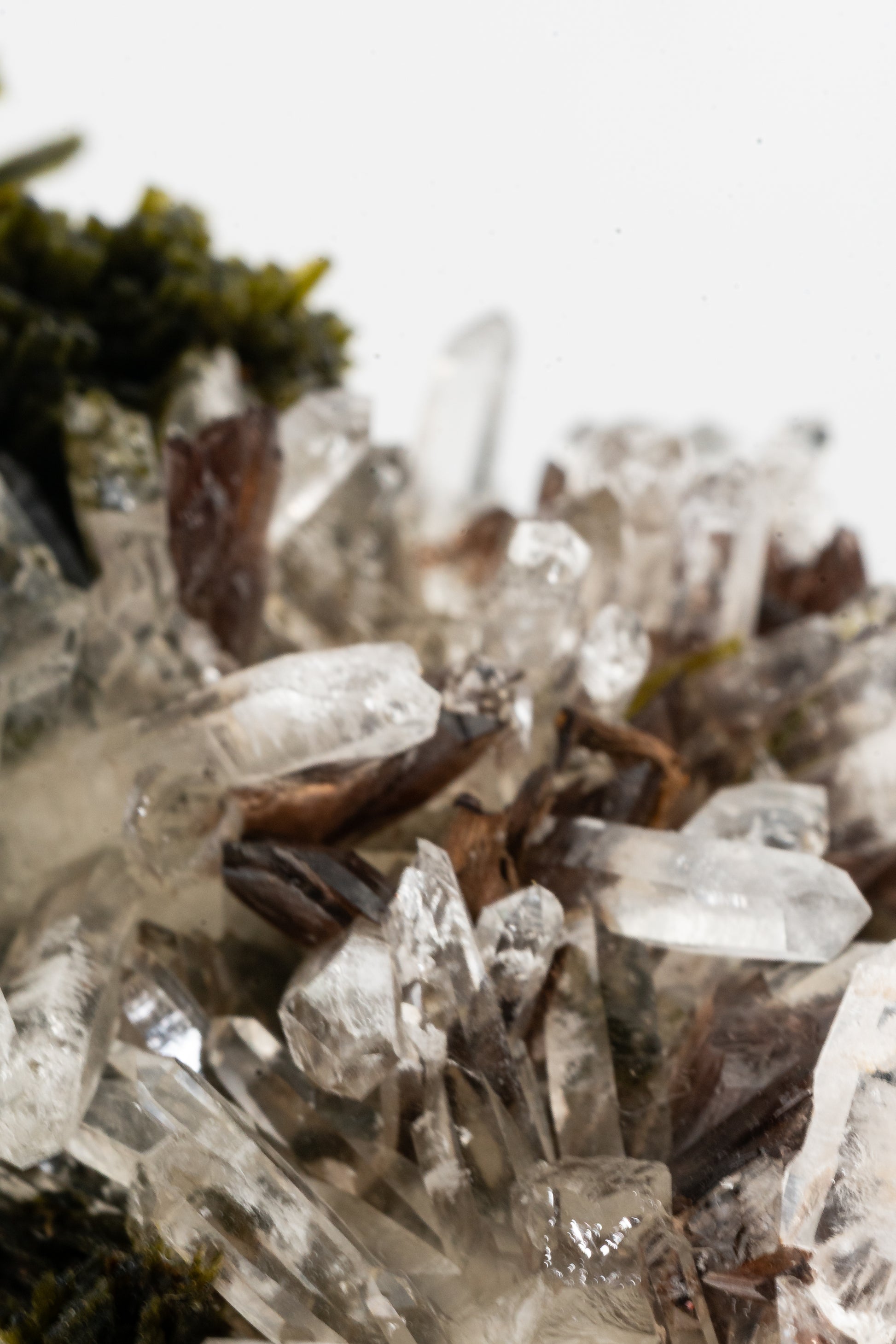 Epidote, Quartz, Axinte -  Cullhuay, Peru