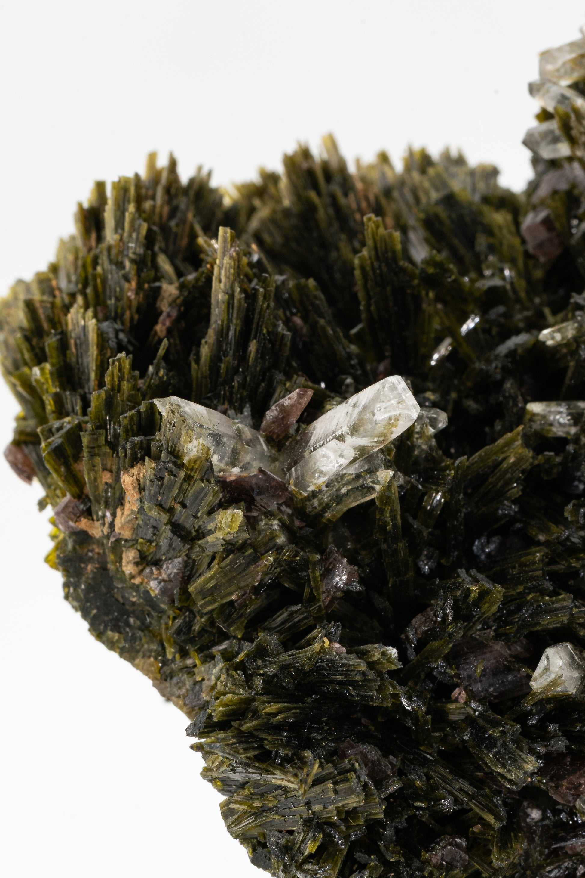 Epidote, Quartz, Axinte -  Cullhuay, Peru