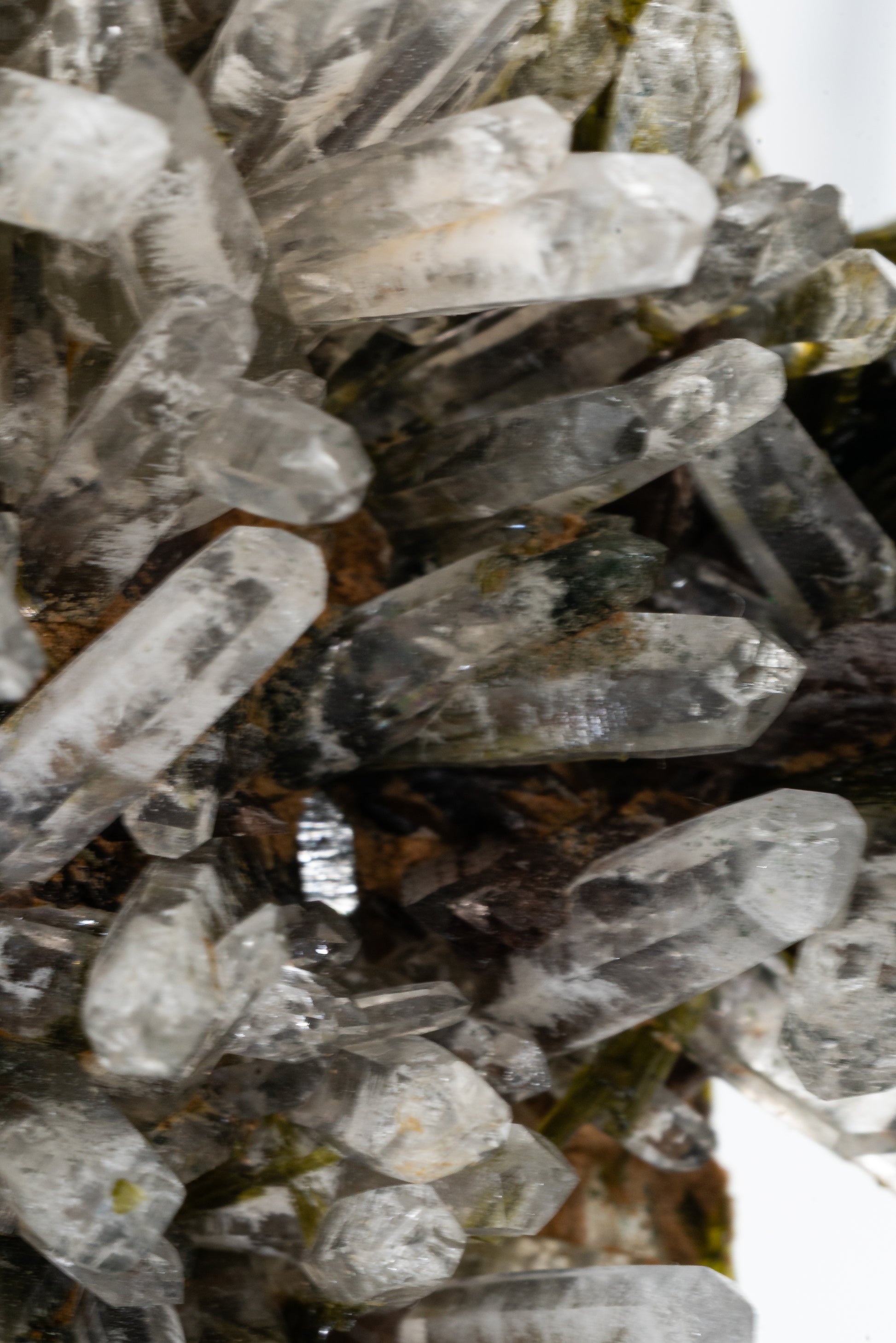 Epidote, Quartz, Axinte -  Cullhuay, Peru