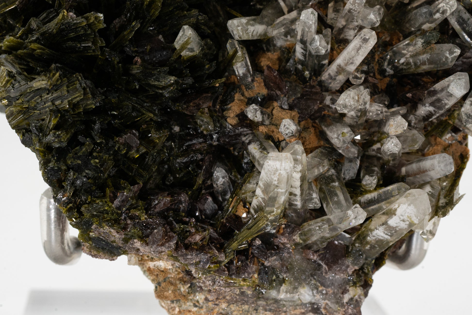 Epidote, Quartz, Axinte -  Cullhuay, Peru