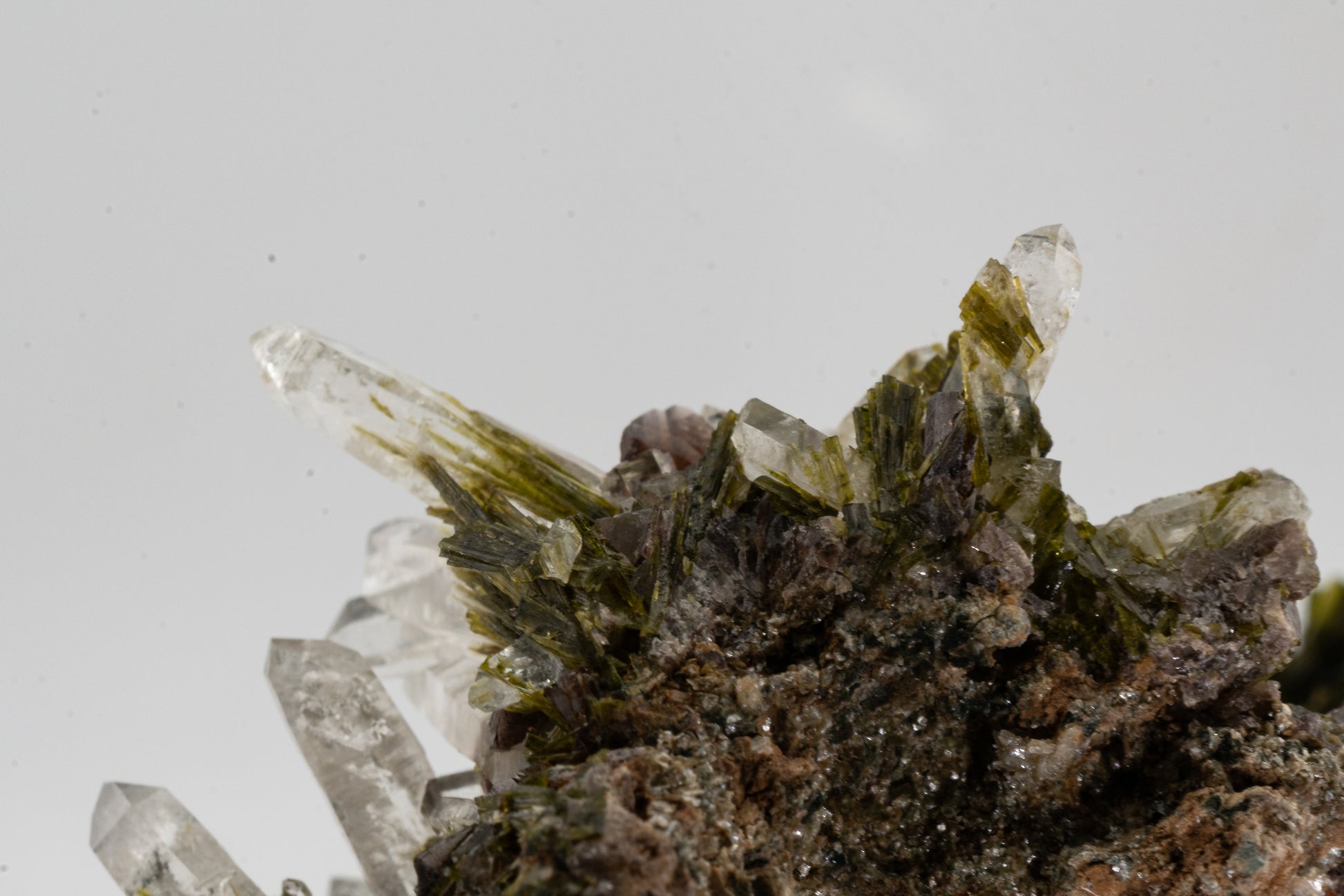 Epidote, Quartz, Axinte -  Cullhuay, Peru