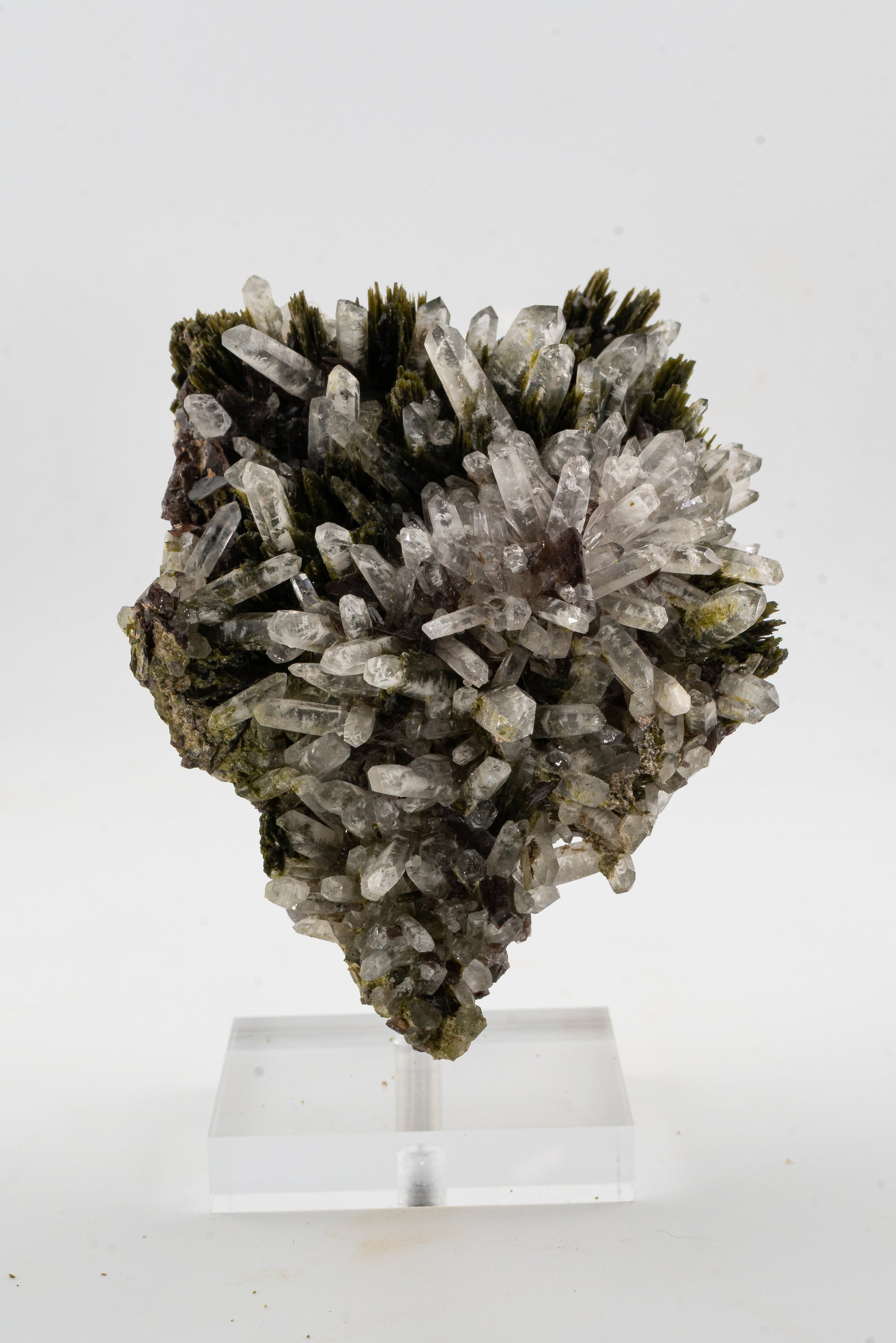 Epidote, Quartz, Axinte -  Cullhuay, Peru