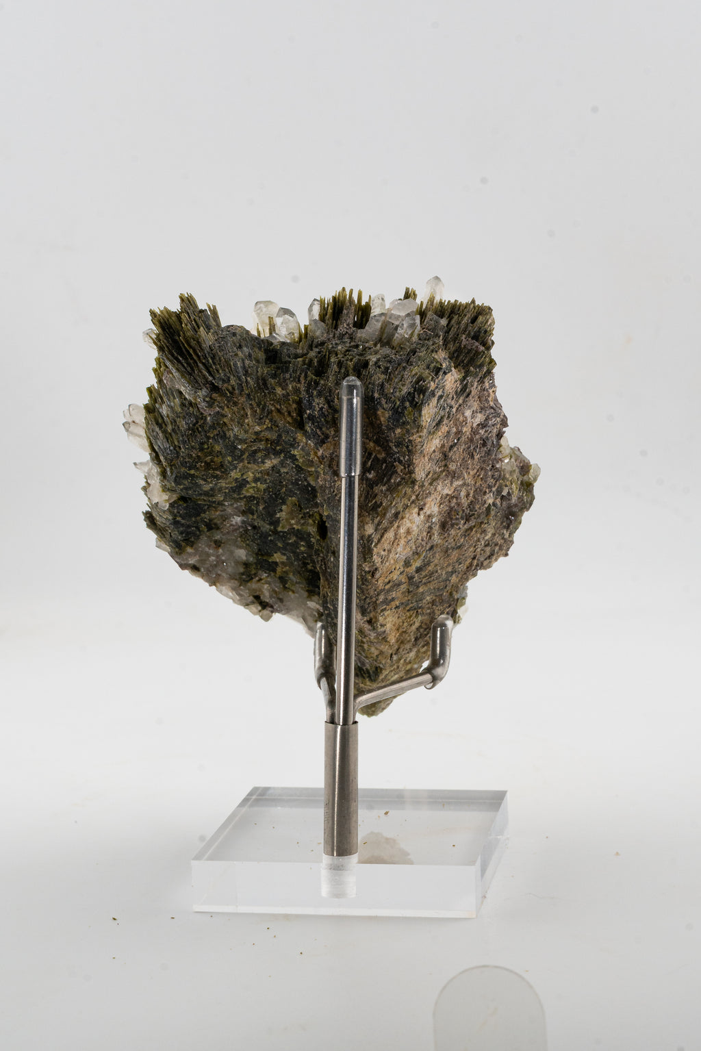 Epidote, Quartz, Axinte -  Cullhuay, Peru