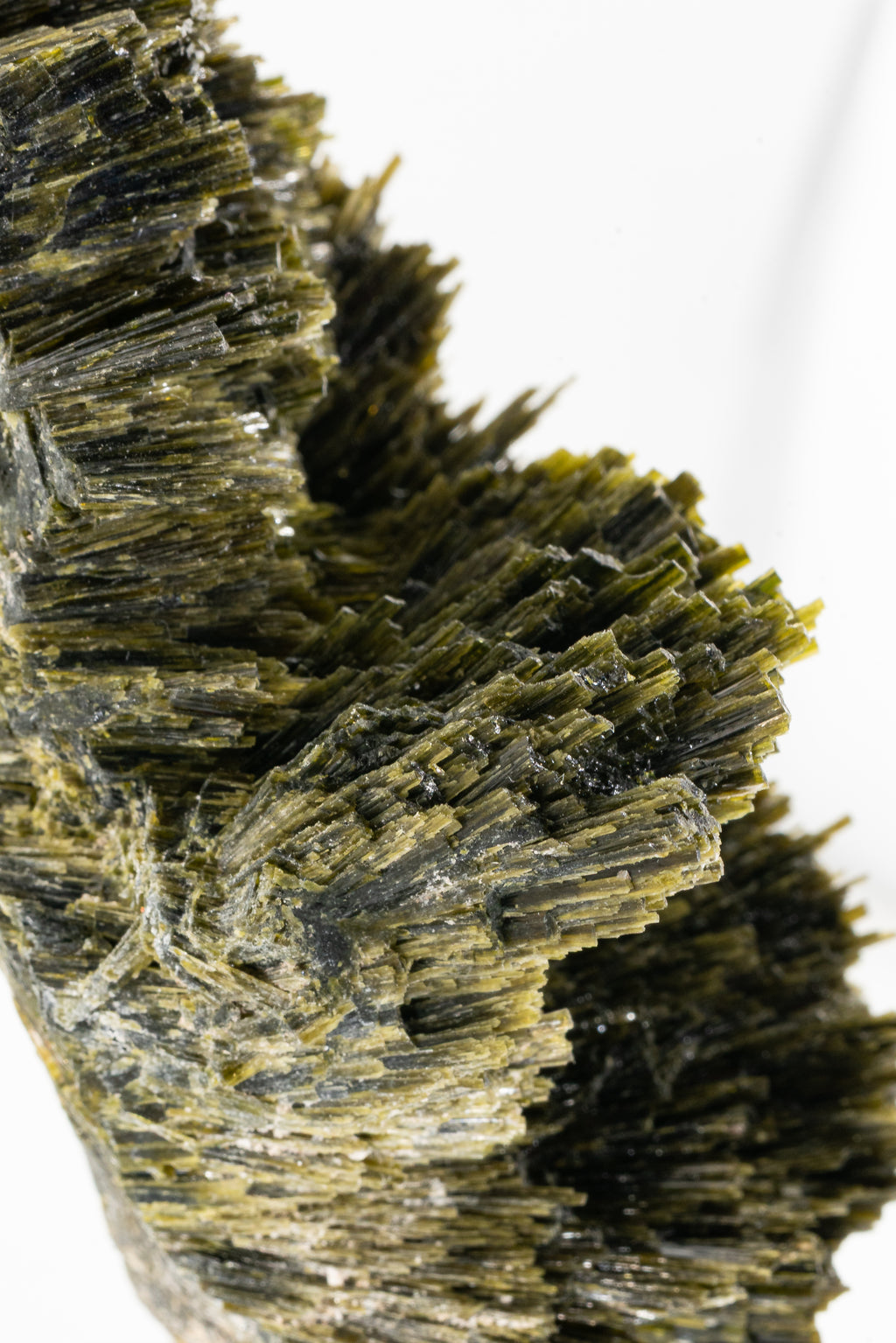 Epidote -  Cullhuay, Peru