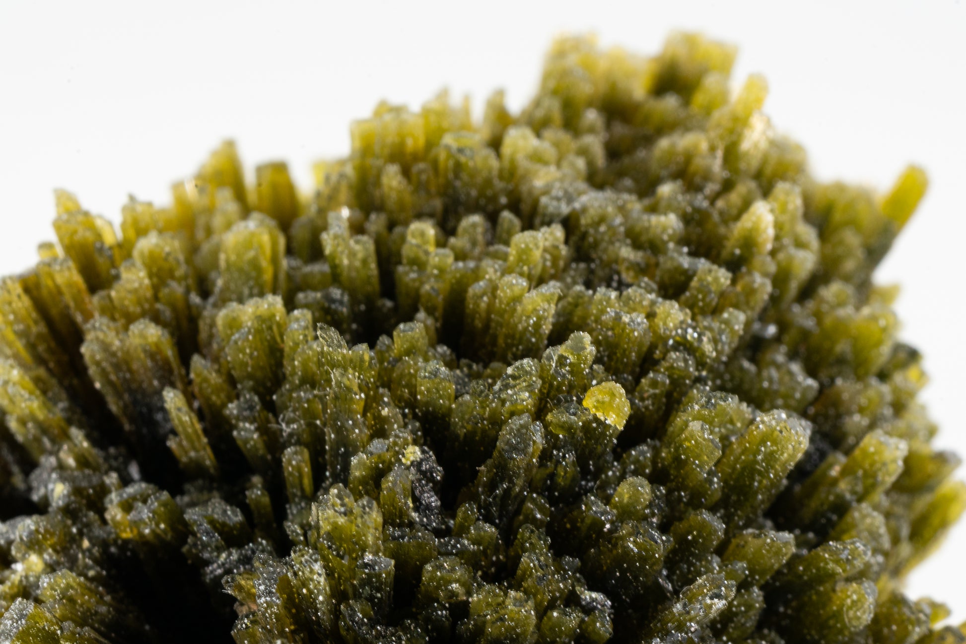Epidote -  Cullhuay, Peru