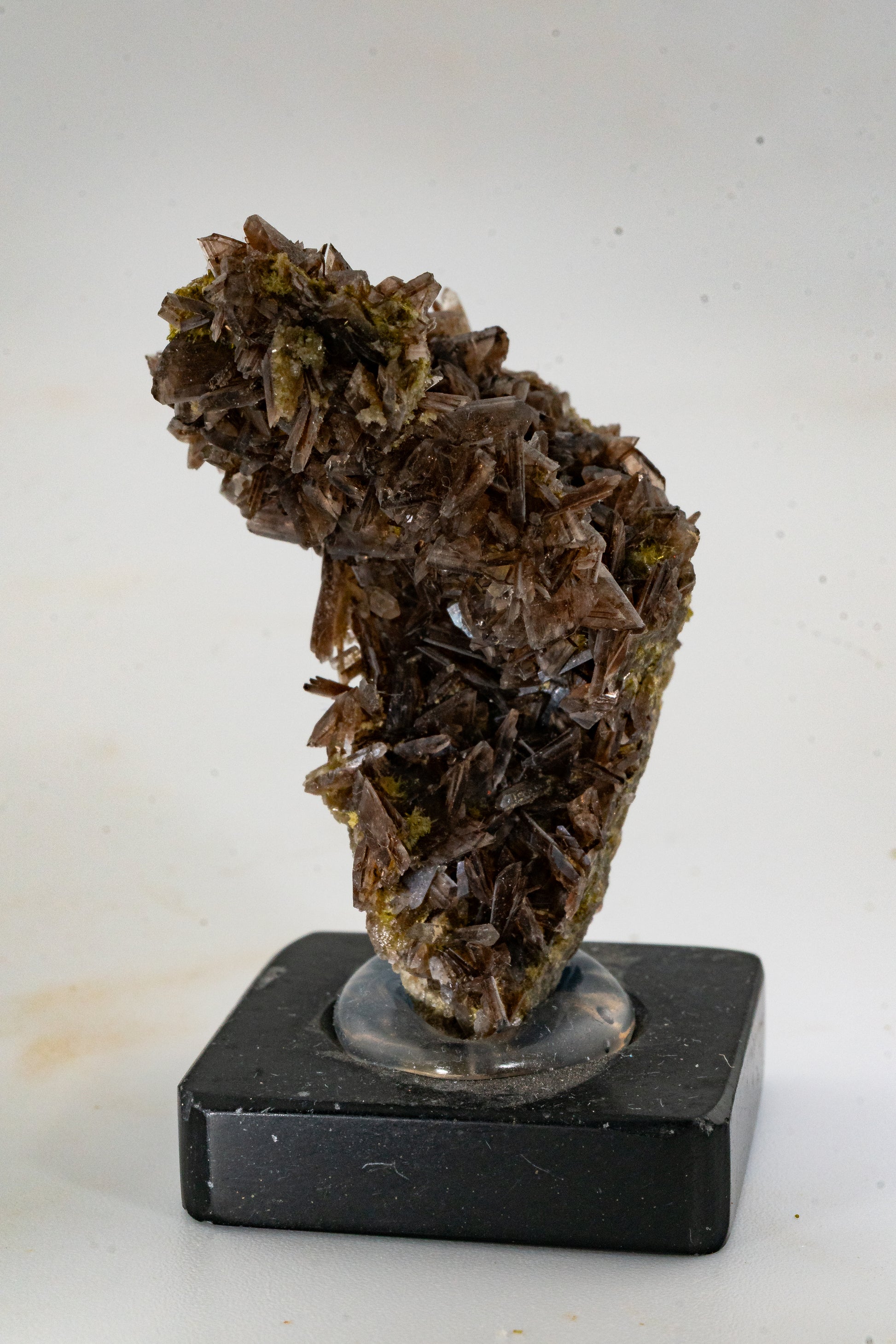 Epidote, Axinte -  Cullhuay, Peru
