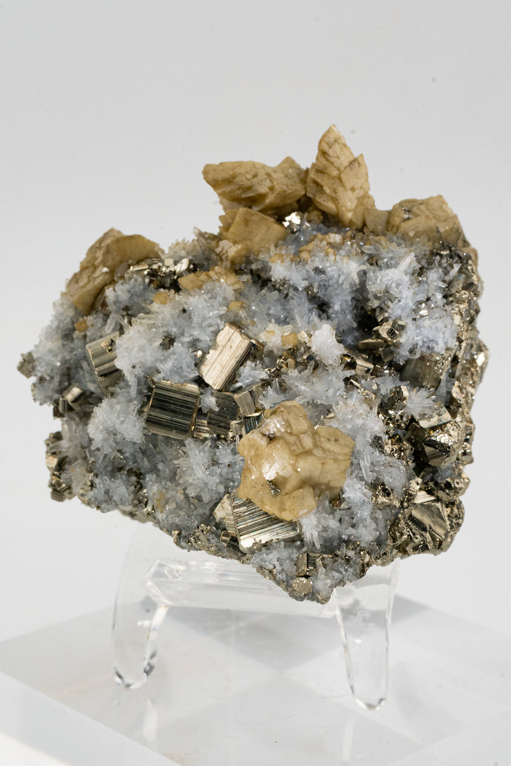 Pyrite, Siderite, Quartz - Huanzala, Peru - UV Reactive
