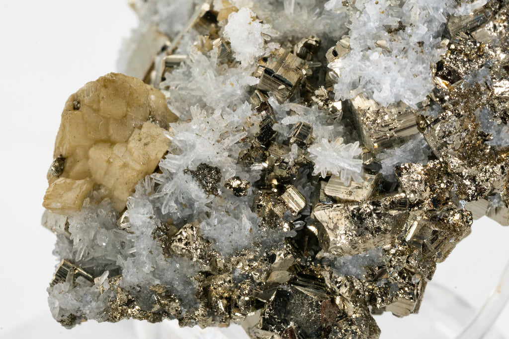 Pyrite, Siderite, Quartz - Huanzala, Peru - UV Reactive
