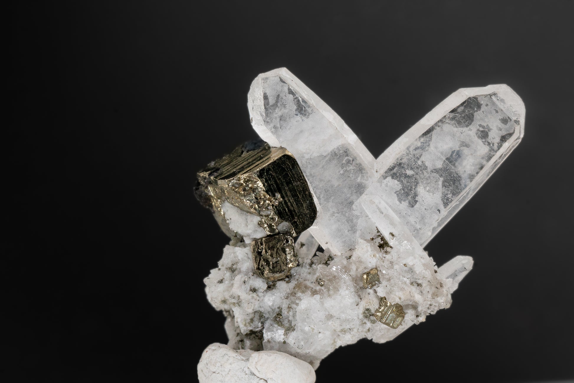 Pyrite, Japan Law Quartz Twins, Sphalerite on Pyrite