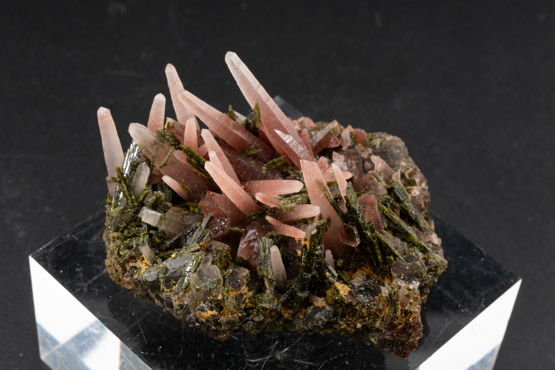Ferruginous Quartz, Epidote - San Felipe Mine, Peru