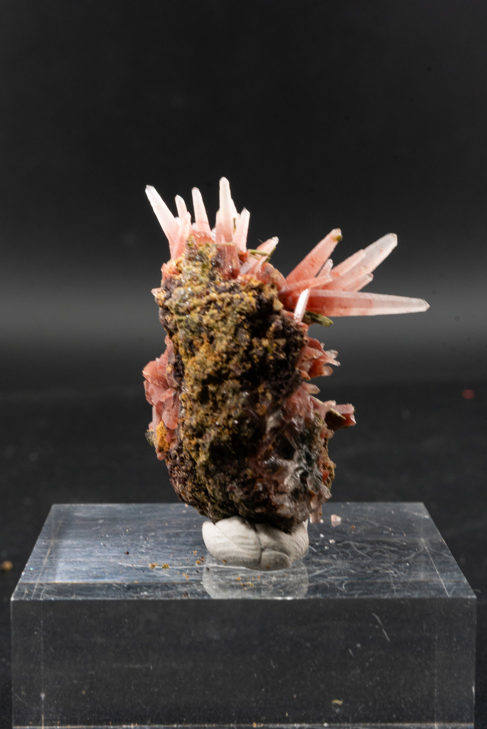 Ferruginous Quartz, Epidote - San Felipe Mine, Peru