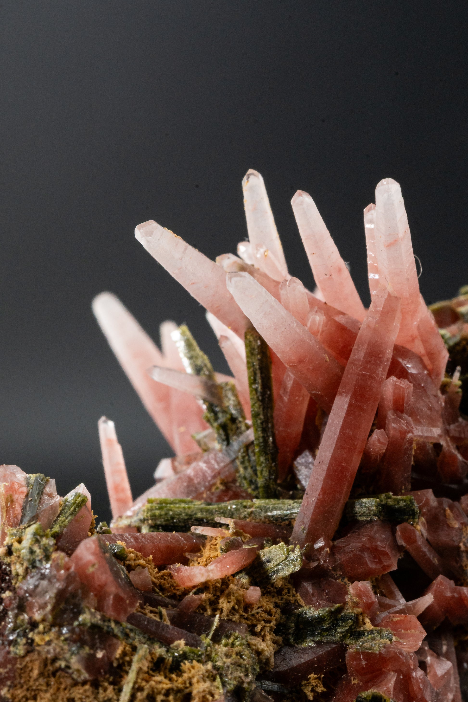 Ferruginous Quartz, Epidote - San Felipe Mine, Peru