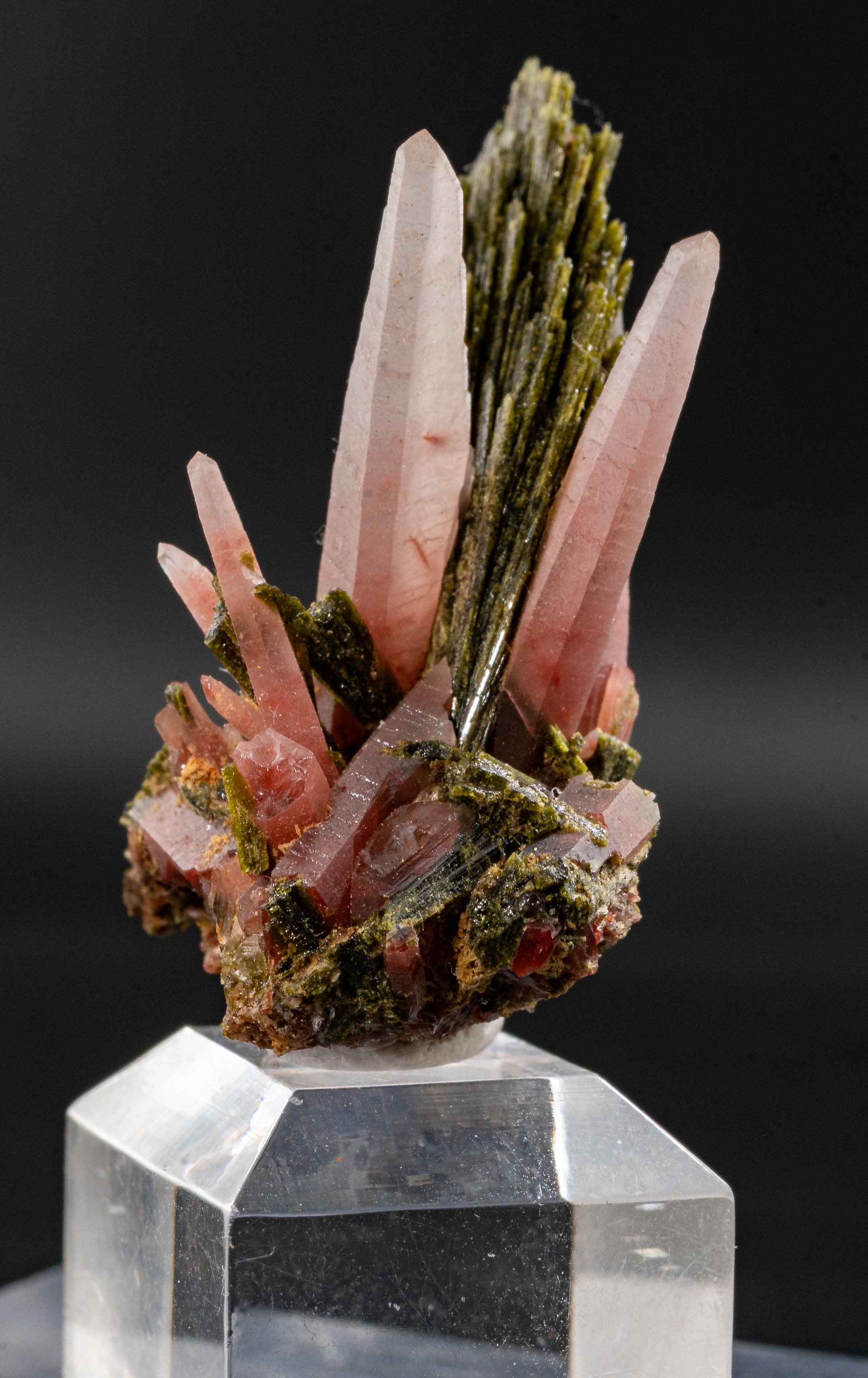 Ferruginous Quartz, Epidote - San Felipe Mine, Peru