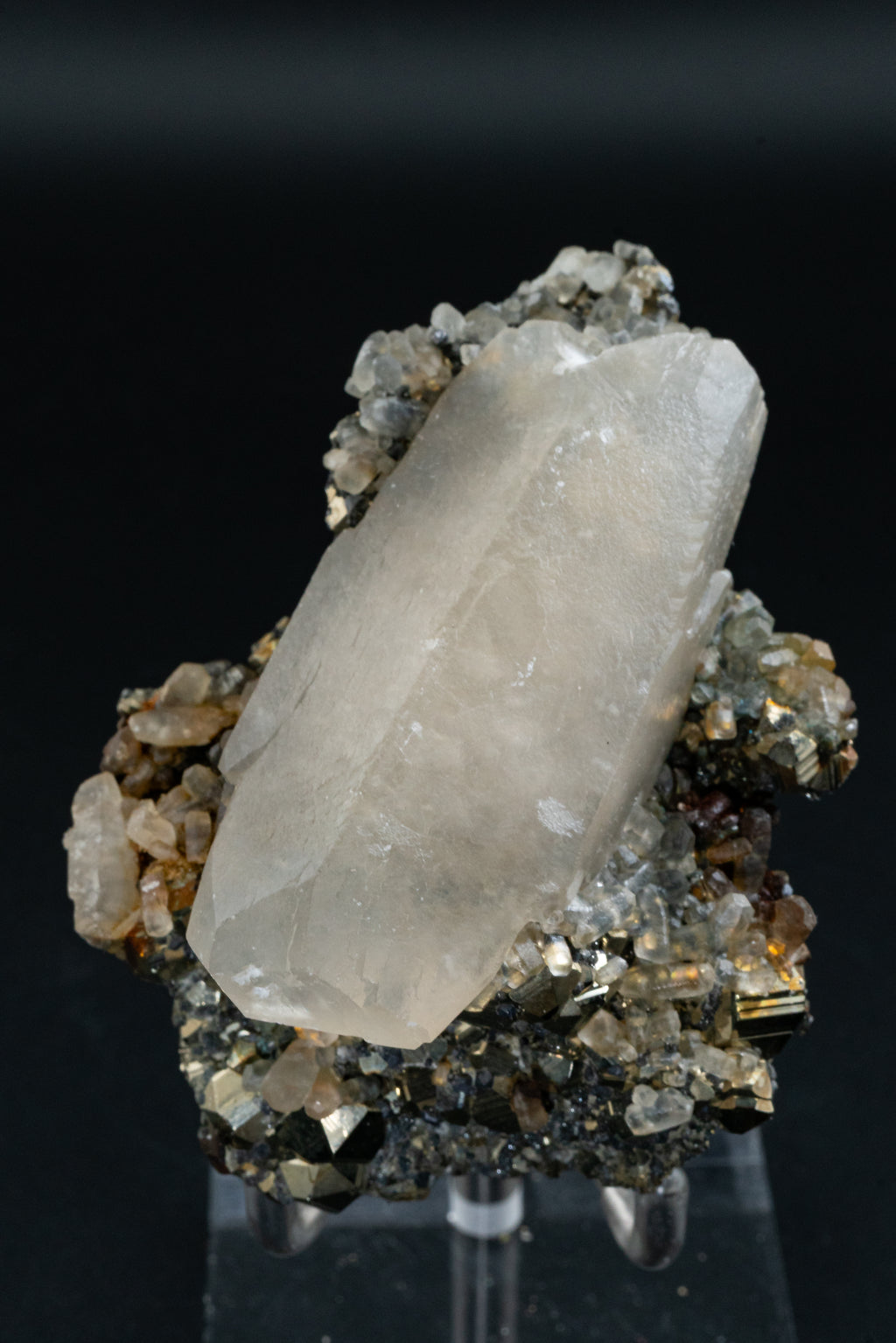 Calcite Var. Mangano , Pyrite - Huanzala, Peru