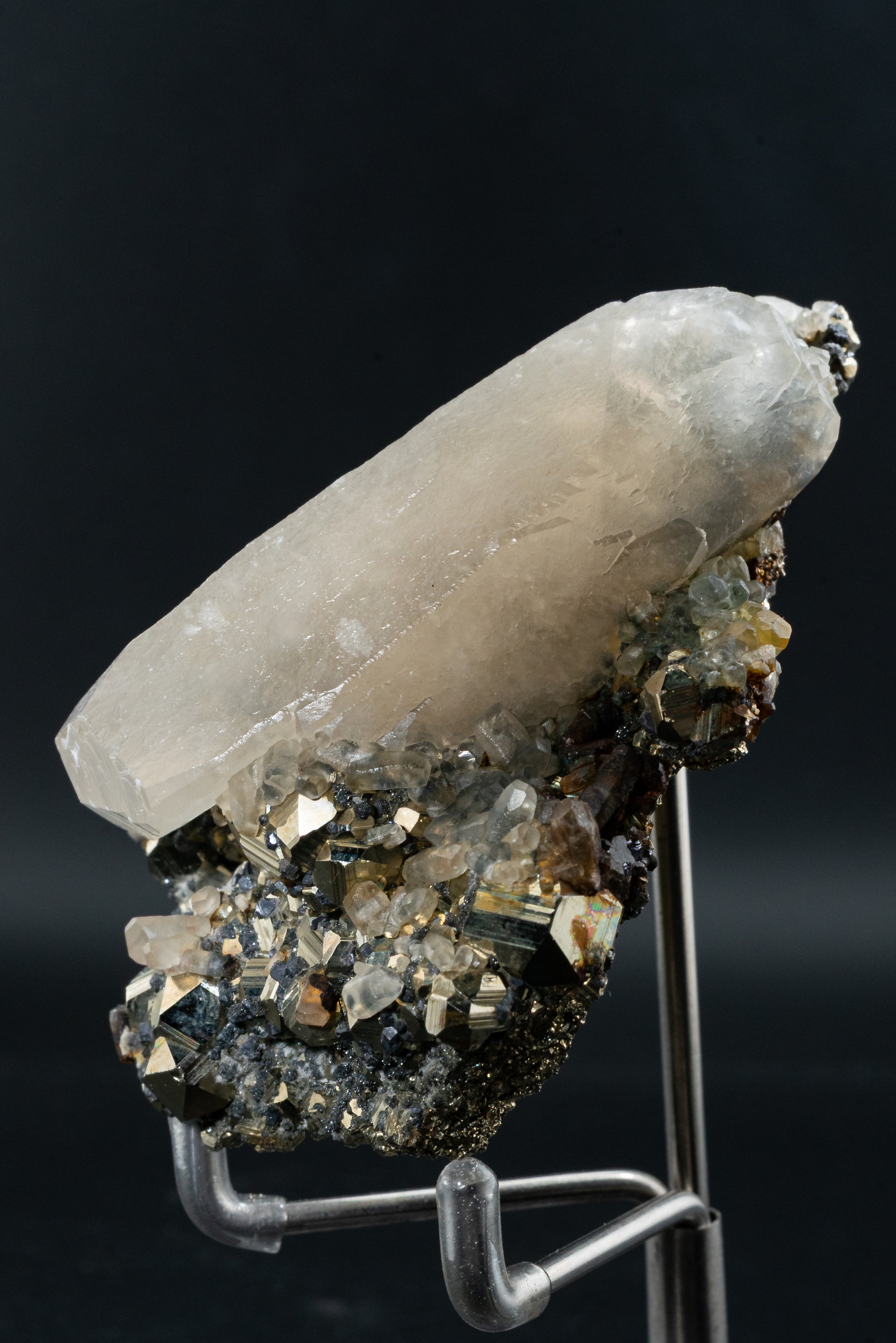Calcite Var. Mangano , Pyrite - Huanzala, Peru