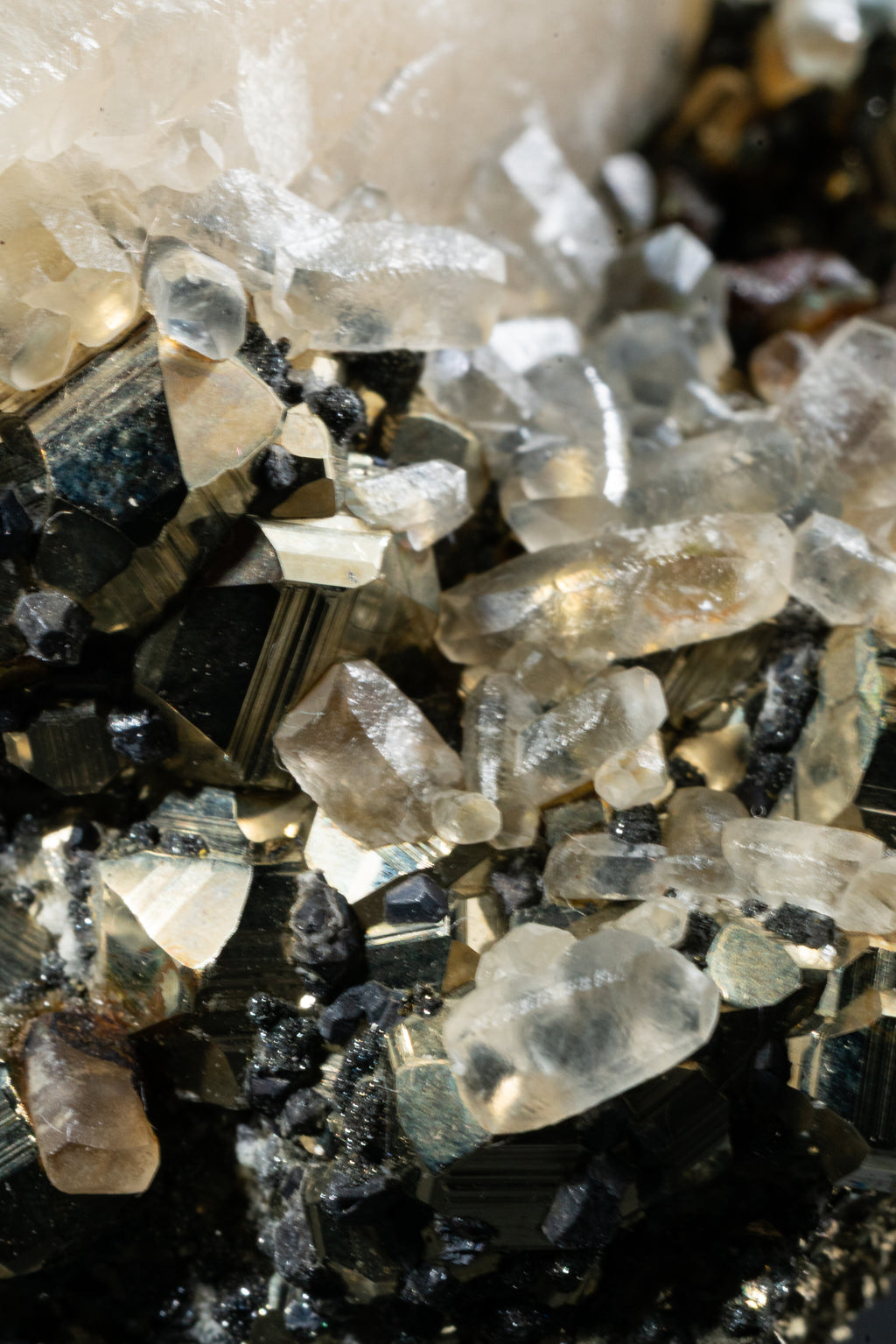 Calcite Var. Mangano , Pyrite - Huanzala, Peru
