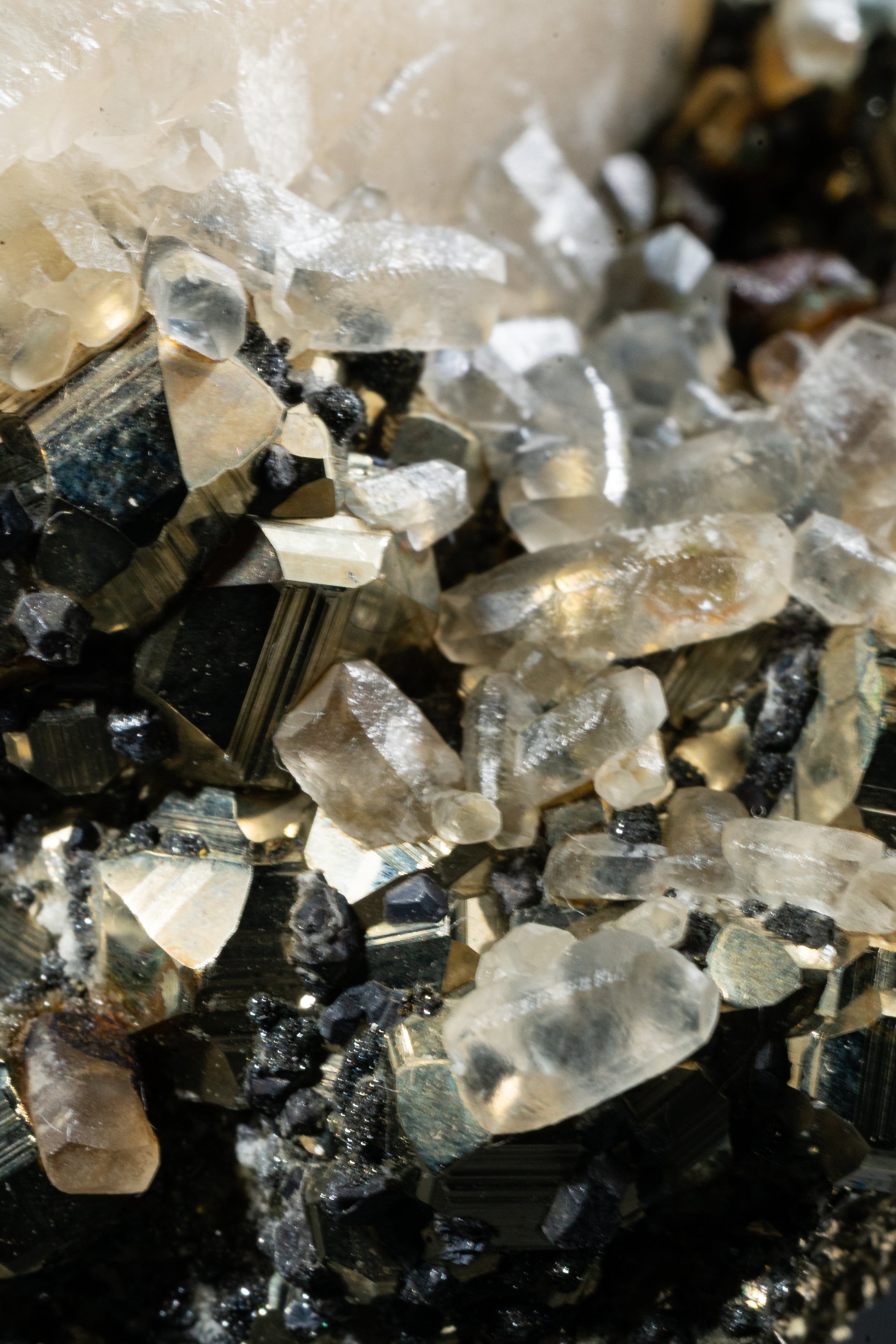 Calcite Var. Mangano , Pyrite - Huanzala, Peru