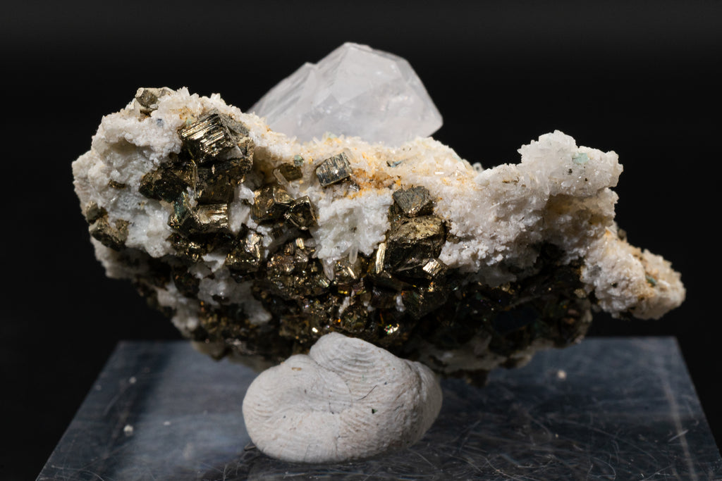 Calcite Var. Mangano, Pyrite, Quartz - Huanzala, Peru - UV Reactive