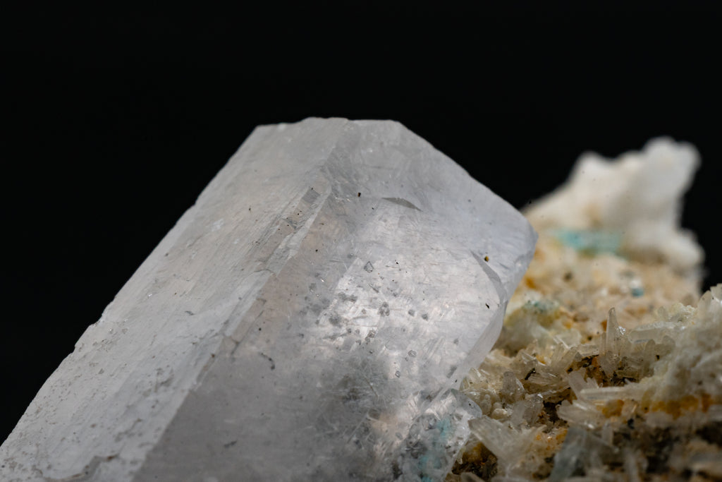 Calcite Var. Mangano, Pyrite, Quartz - Huanzala, Peru - UV Reactive