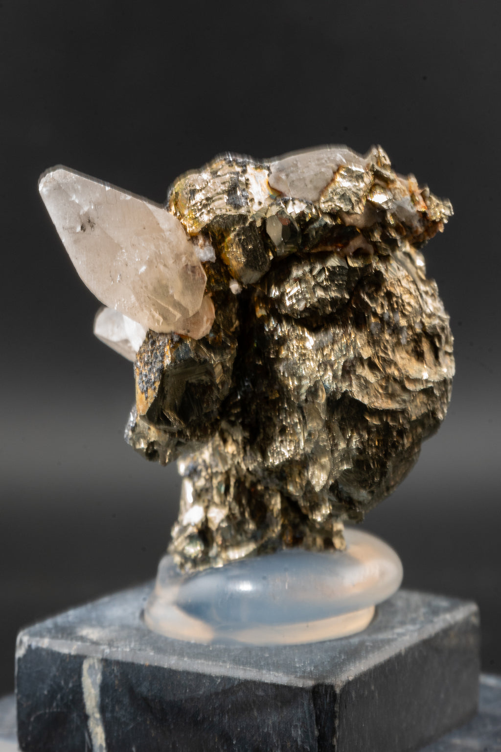 Calcite, Pyrite, Tetrahedrite - Huanzala, Peru - UV Reactive
