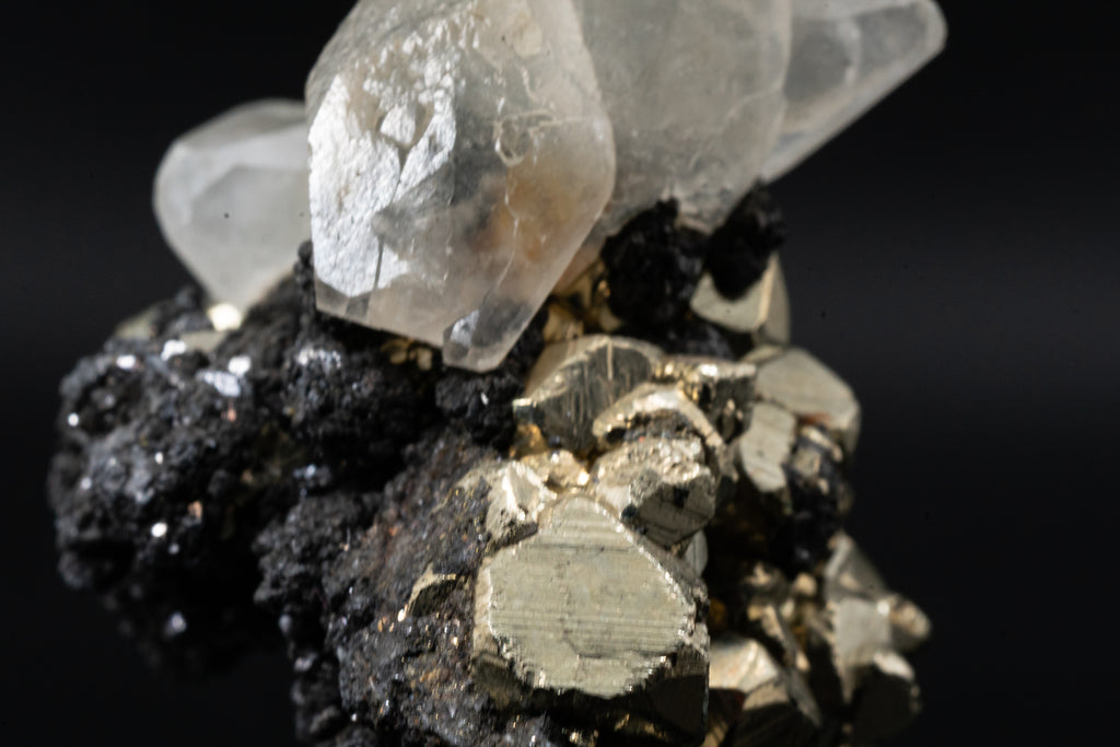 Calcite, Pyrite, Tetrahedrite - Huanzala, Peru - UV Reactive