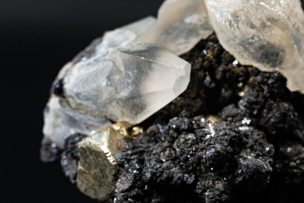 Calcite, Pyrite, Tetrahedrite - Huanzala, Peru - UV Reactive