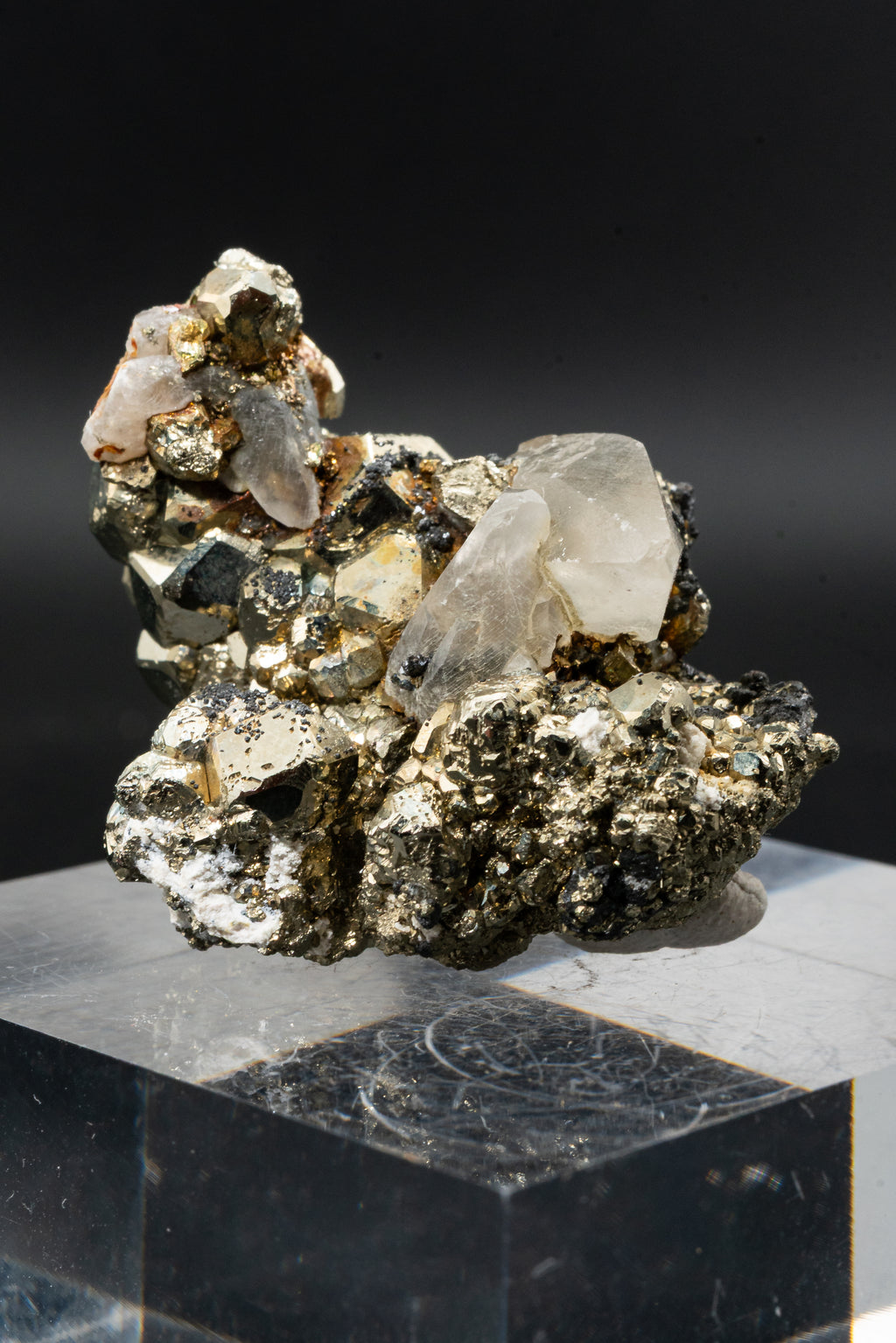 Calcite, Pyrite, Tetrahedrite - Huanzala, Peru - UV Reactive