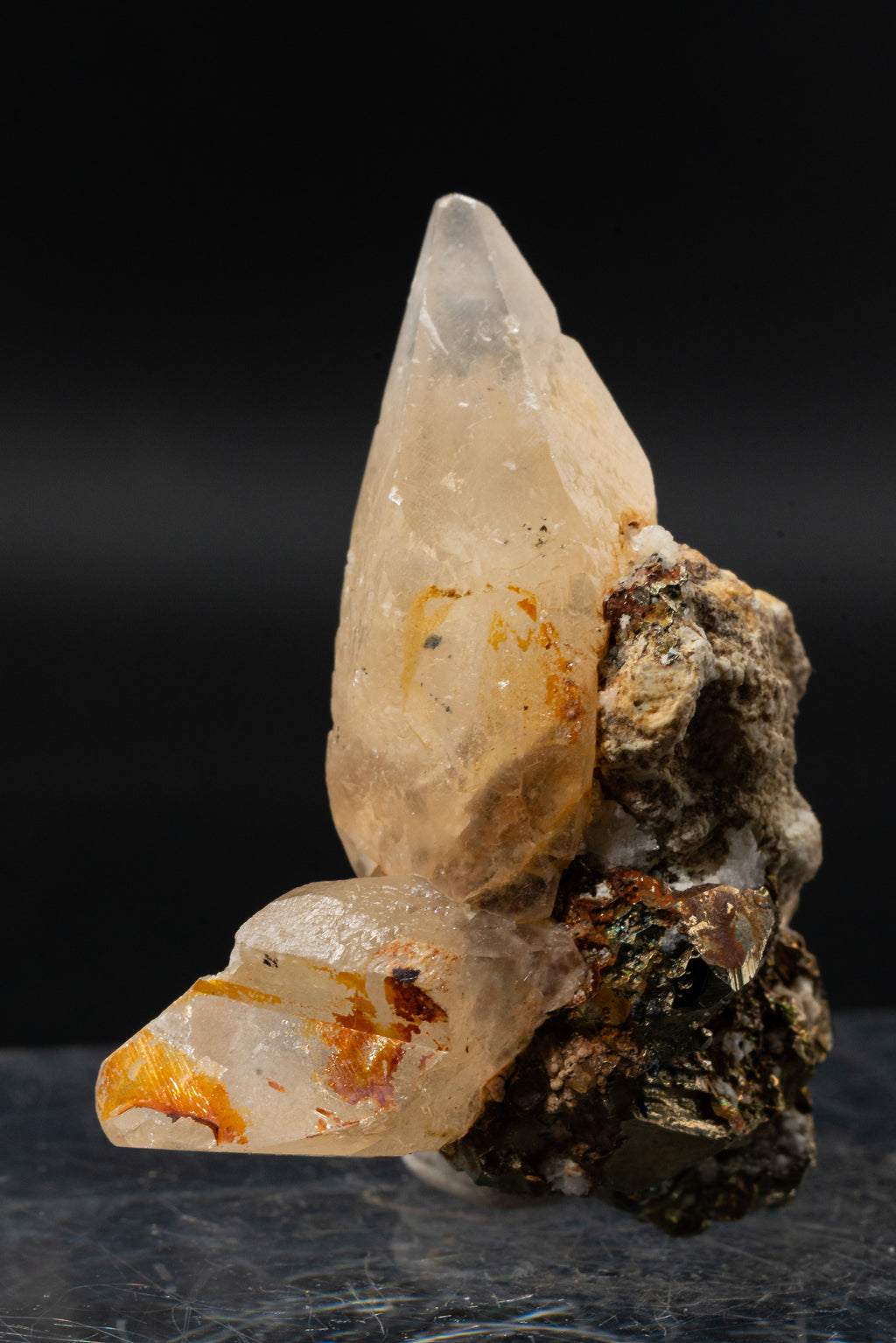 Calcite, Pyrite, - Huanzala, Peru - UV Reactive