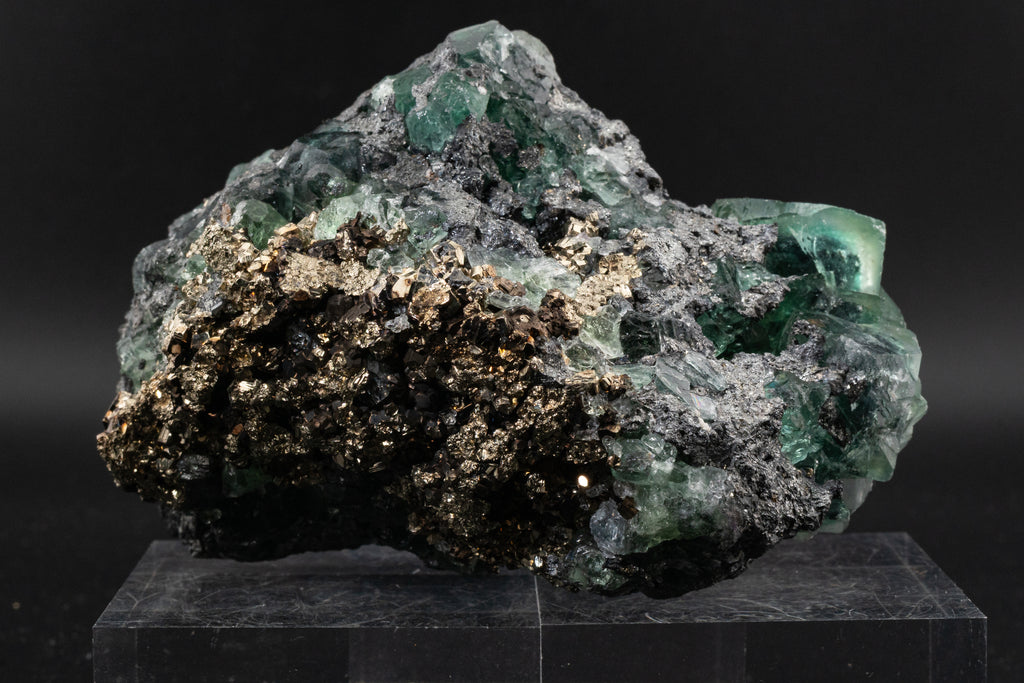 Fluorite, Pyrite, Geocronite - Milpo, Peru