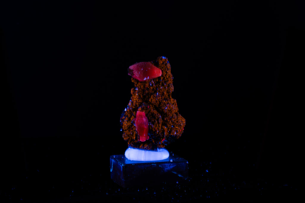 Calcite, Pyrite, Tetrahedrite - Huanzala, Peru - UV Reactive