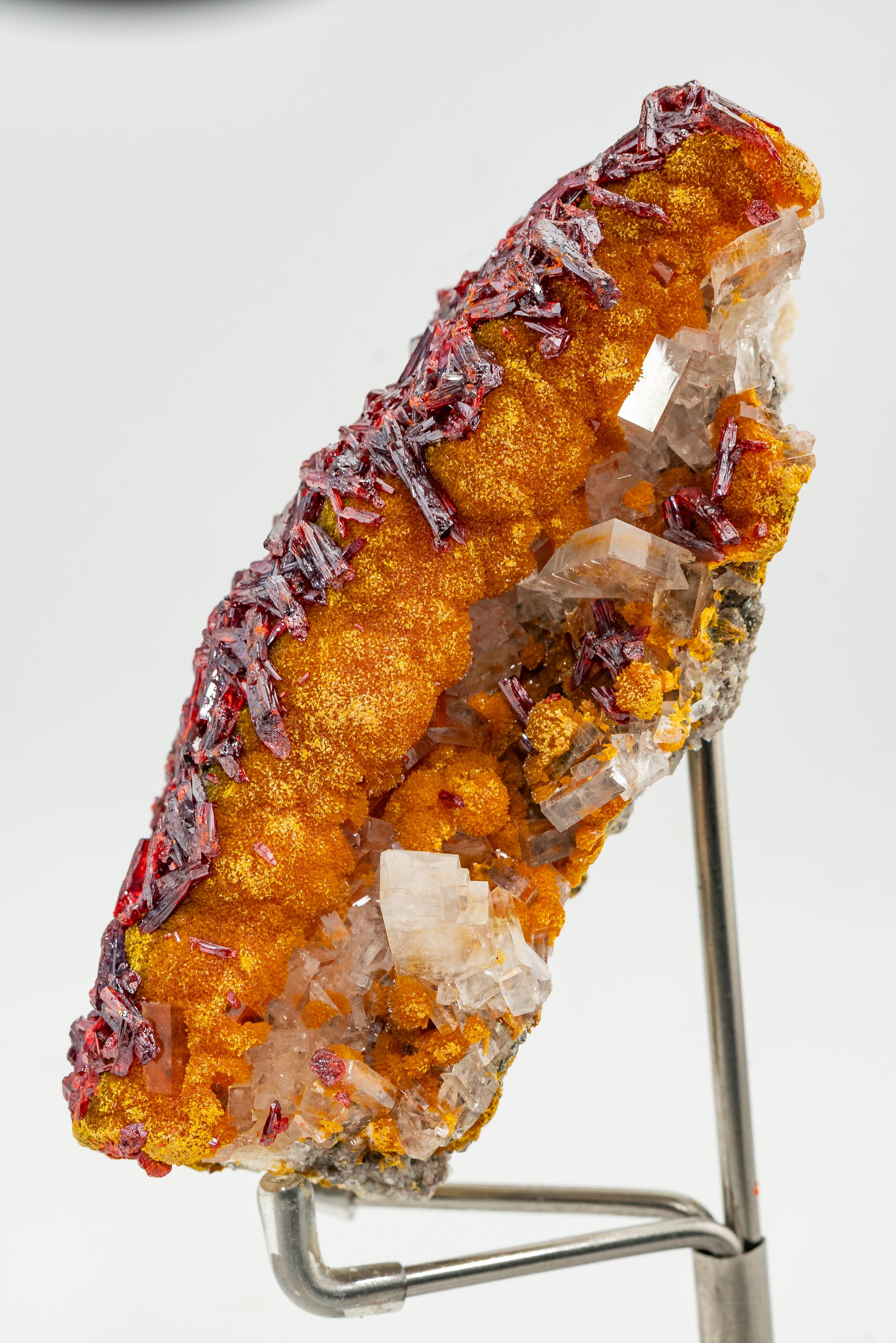 Orpiment, Realgar, Barite, - Quiruvilca Mine, Peru
