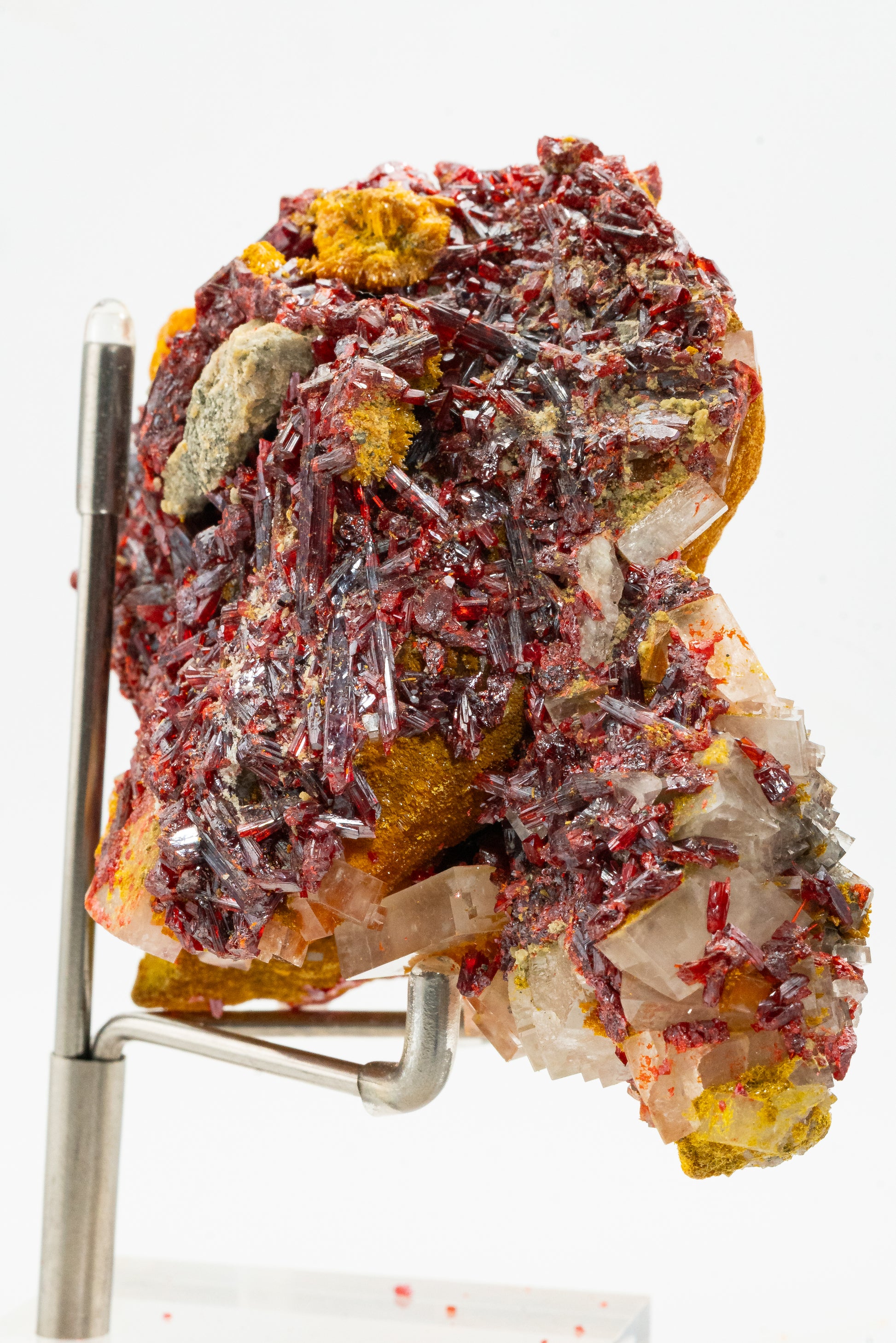 Orpiment, Realgar, Barite, - Quiruvilca Mine, Peru