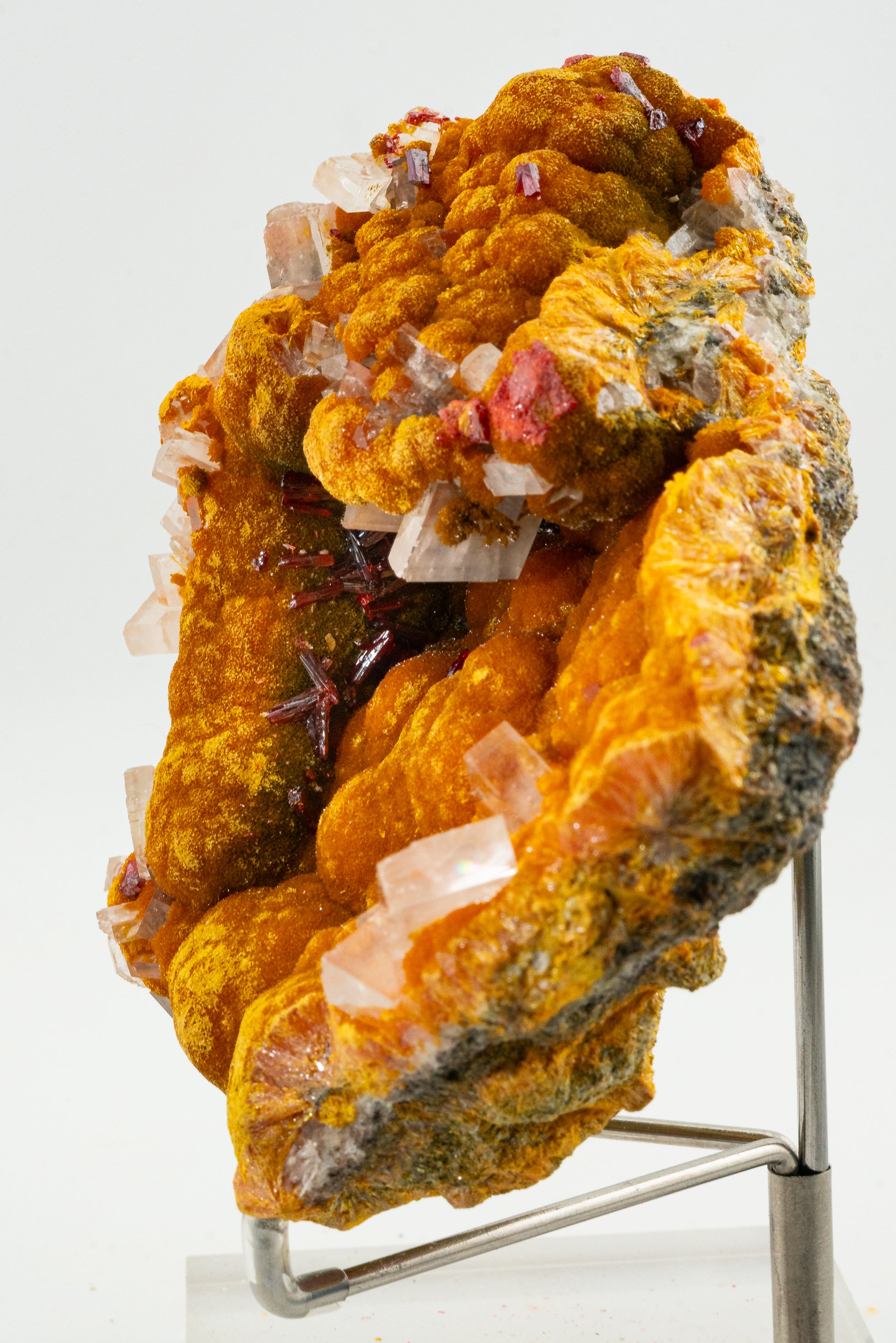 Orpiment, Realgar, Barite, - Quiruvilca Mine, Peru