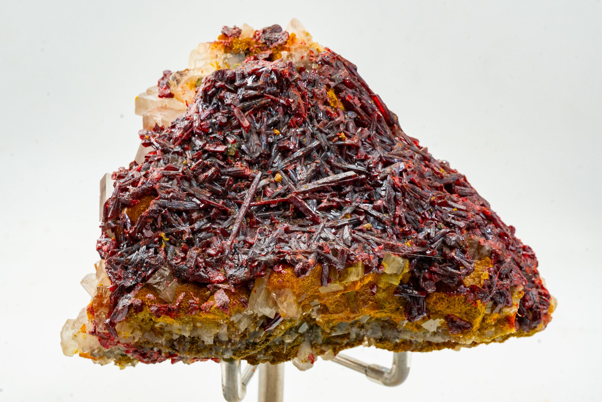 Orpiment, Realgar, Barite, - Quiruvilca Mine, Peru