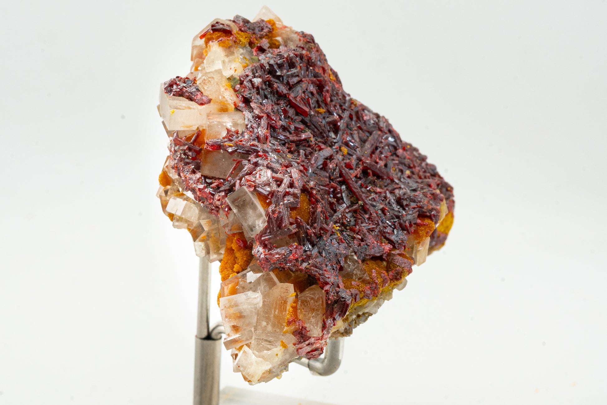 Orpiment, Realgar, Barite, - Quiruvilca Mine, Peru