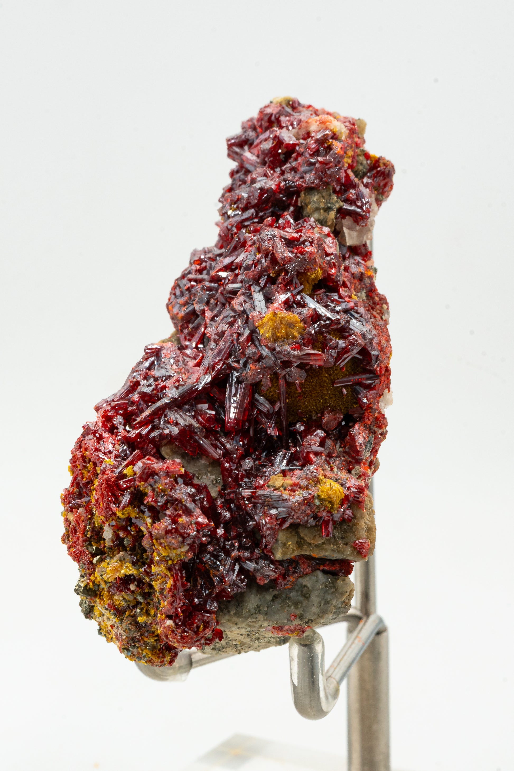 Orpiment, Realgar, Barite, - Quiruvilca Mine, Peru