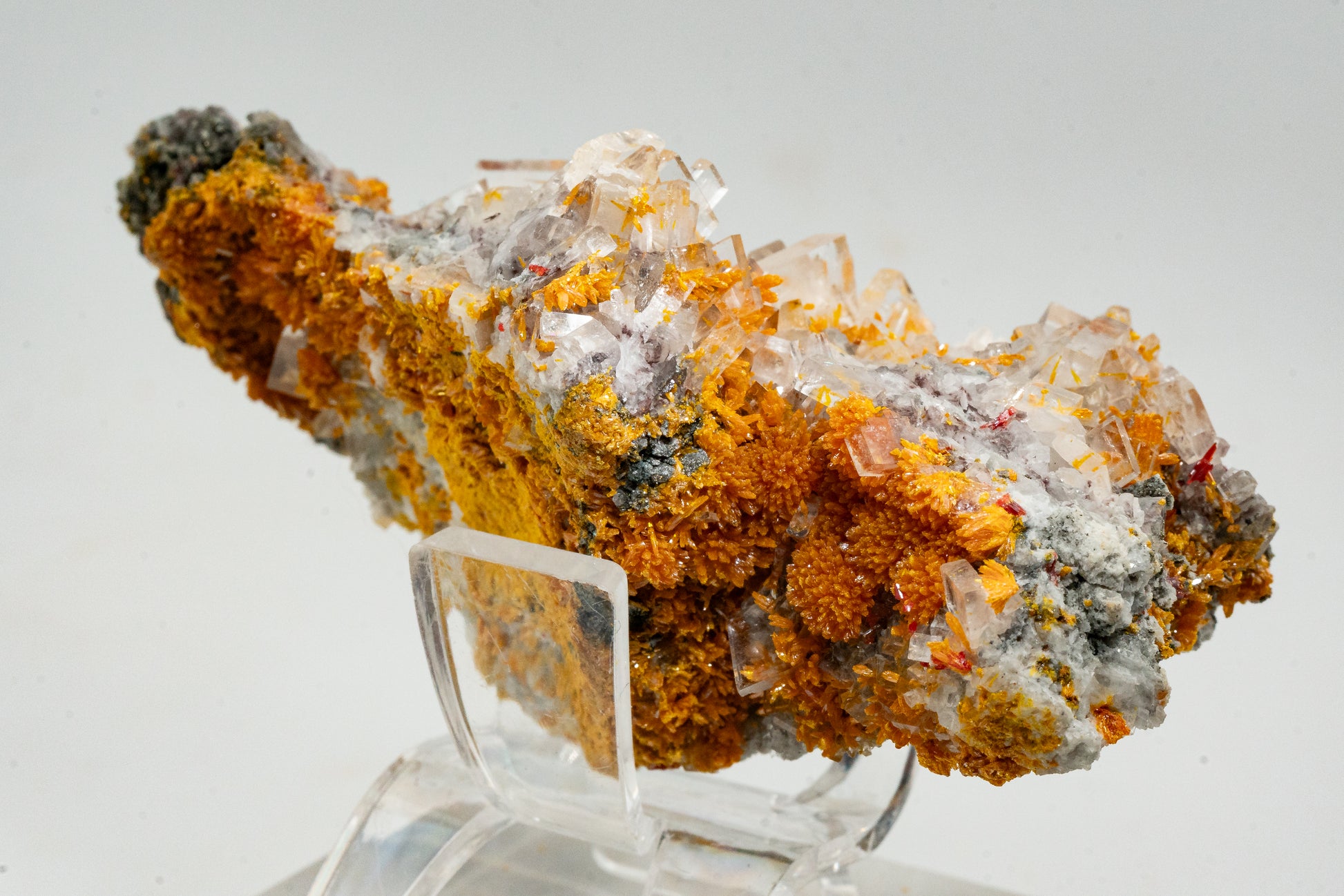 Orpiment, Realgar, Barite, - Quiruvilca Mine, Peru